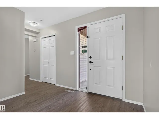 1816 36 AV, Edmonton 2