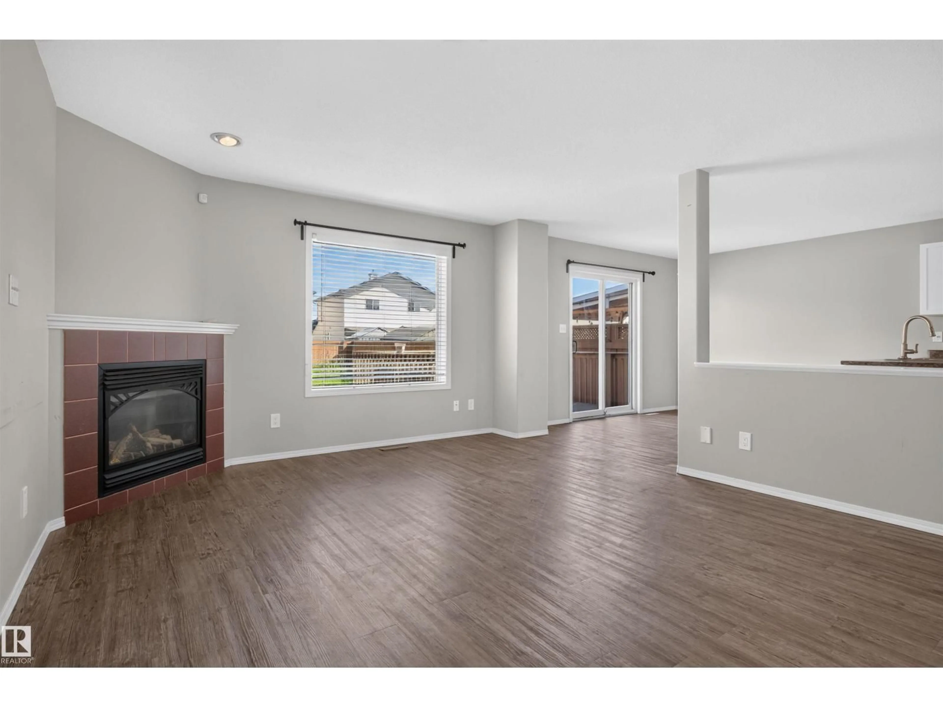 A pic of a room for 1816 36 AV, Edmonton Alberta T6T1S8