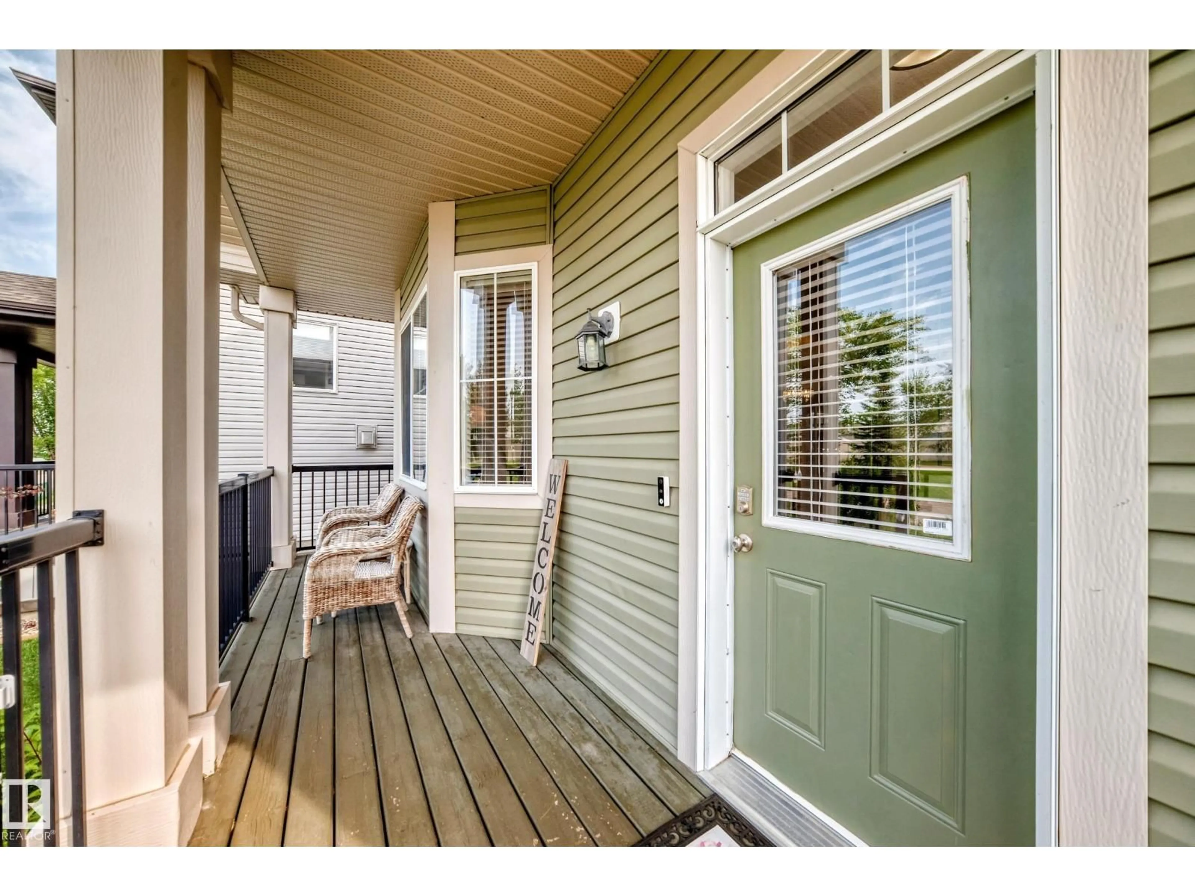 Indoor entryway for 301 SHERIDAN WY, Leduc Alberta T9E0W7