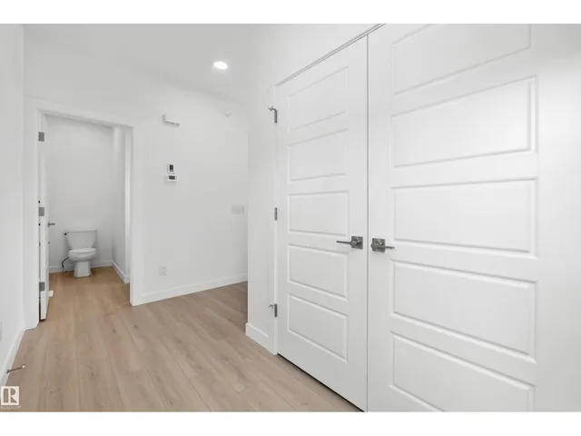 4178 KINGLET DR, Edmonton 5