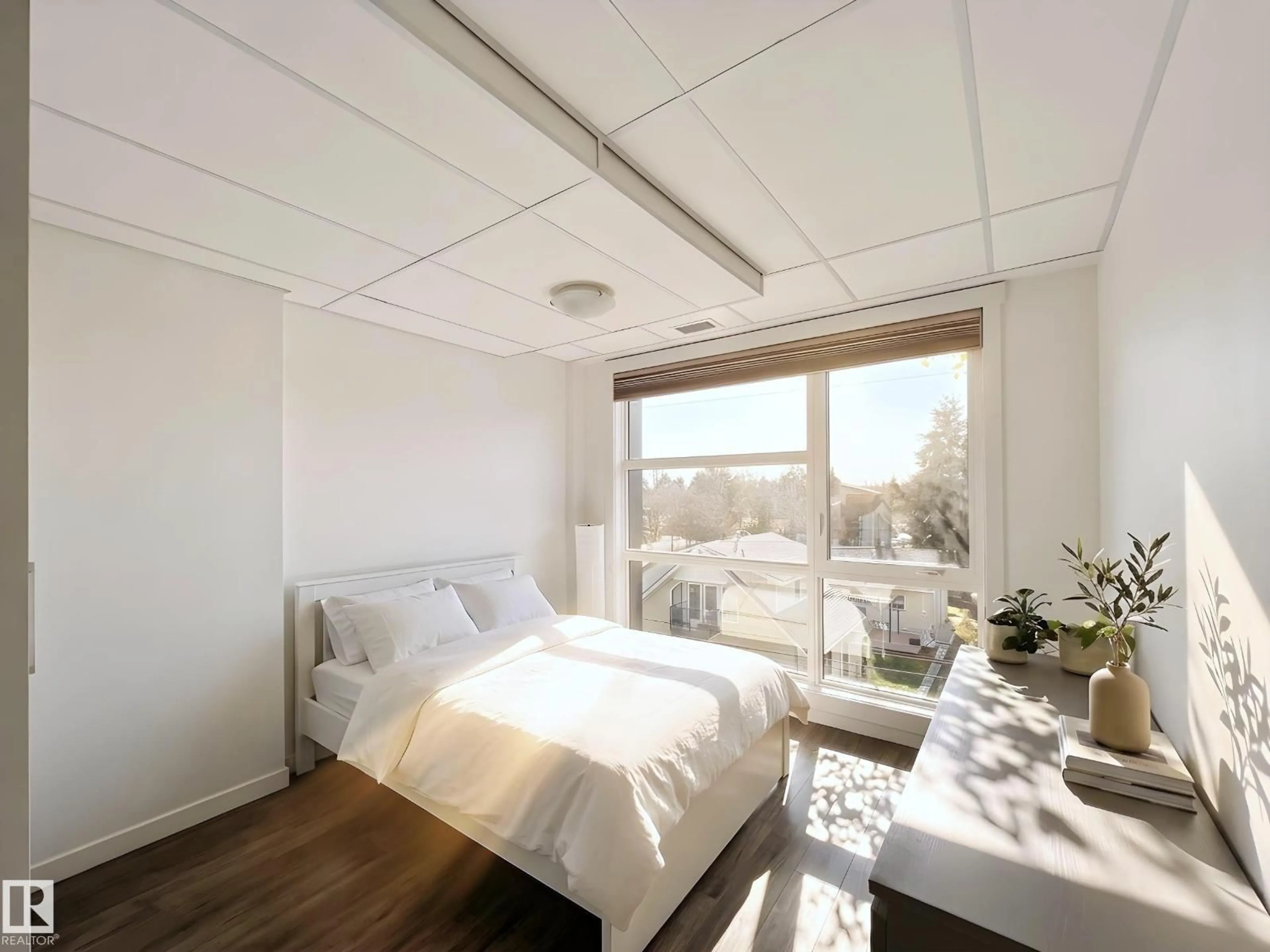 Bedroom with bed, wood/laminate floor for #310 - 11503 76 AV, Edmonton Alberta T6G0K6