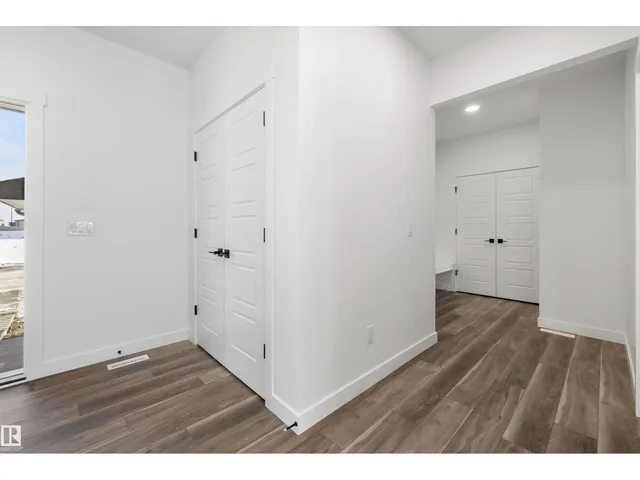 NW - 19428 25 AV, Edmonton 3