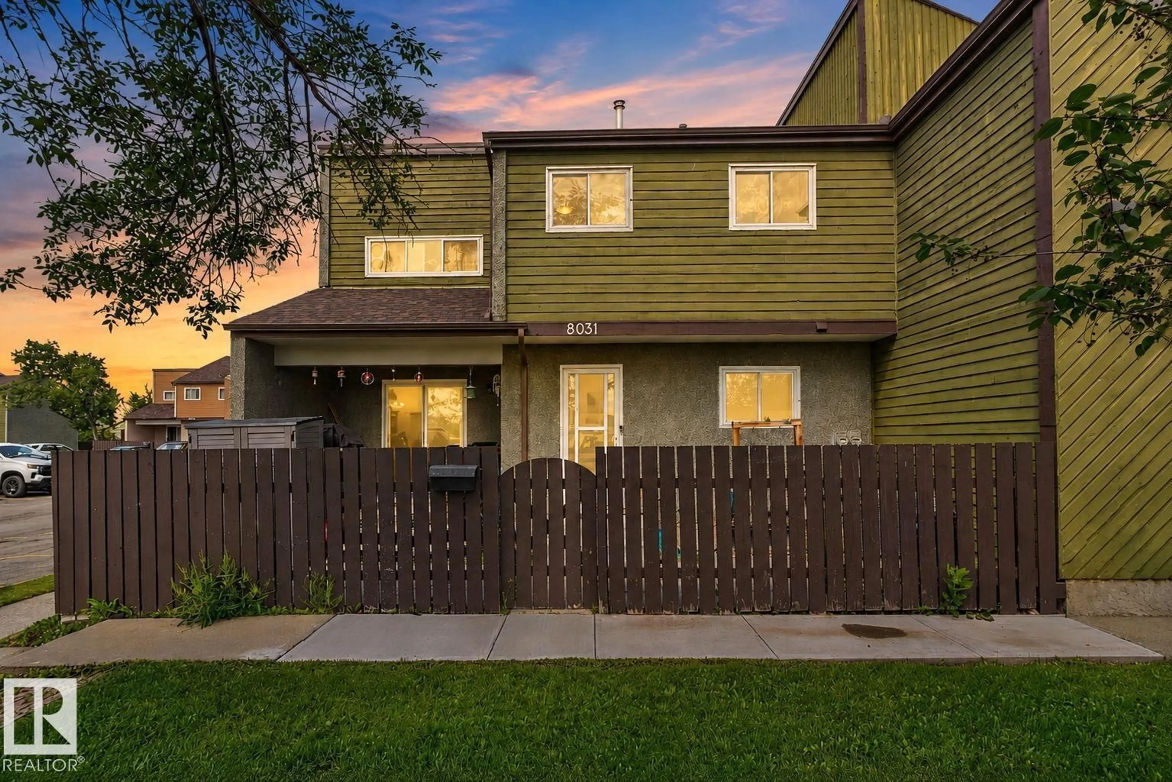Unknown for 8031 27 AV, Edmonton Alberta T6K3C9