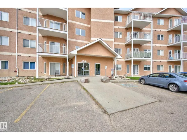 #211 - 4316 139 AV, Edmonton 2