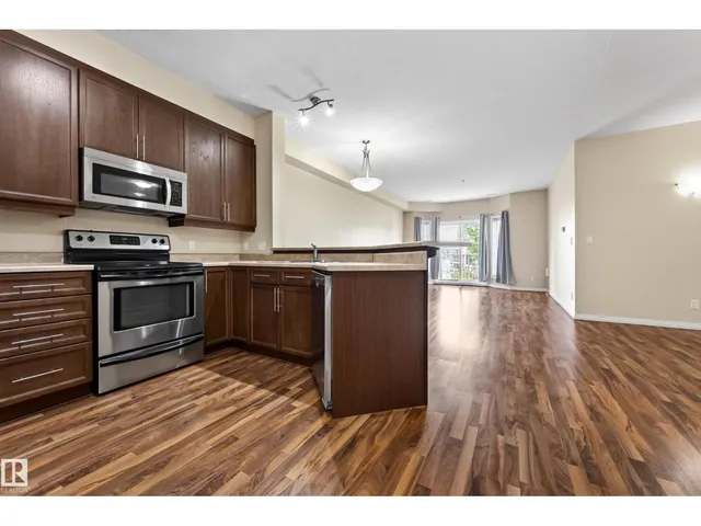 #211 - 4316 139 AV, Edmonton 5