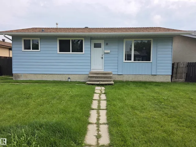 1907 145A AV, Edmonton 2