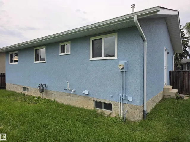 1907 145A AV, Edmonton 4