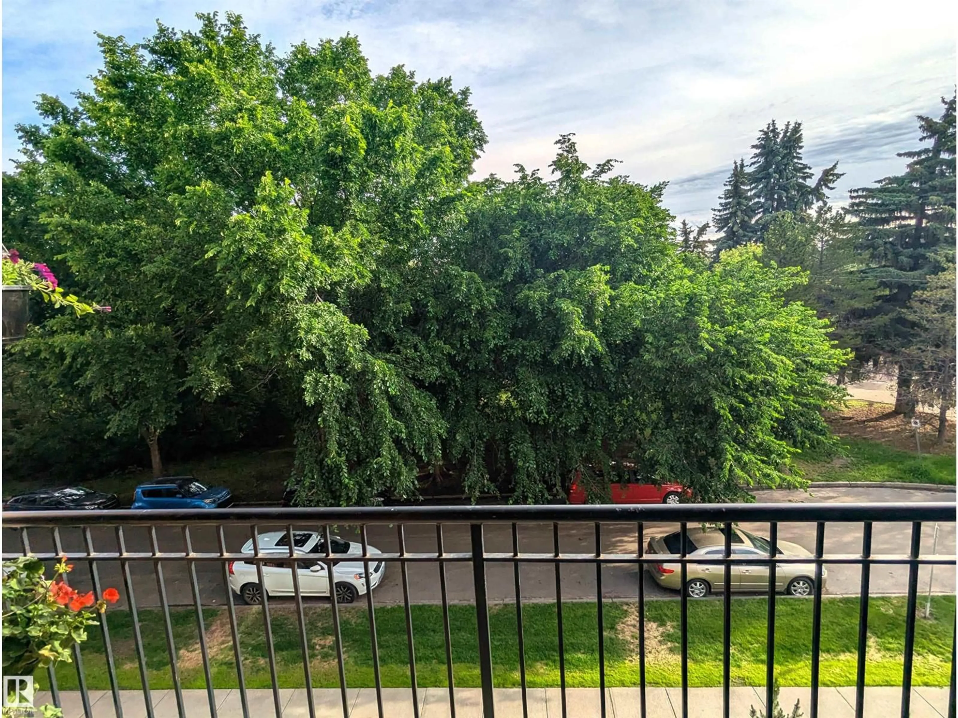 Unknown for #302 - 9811 96A ST, Edmonton Alberta T6A4A4