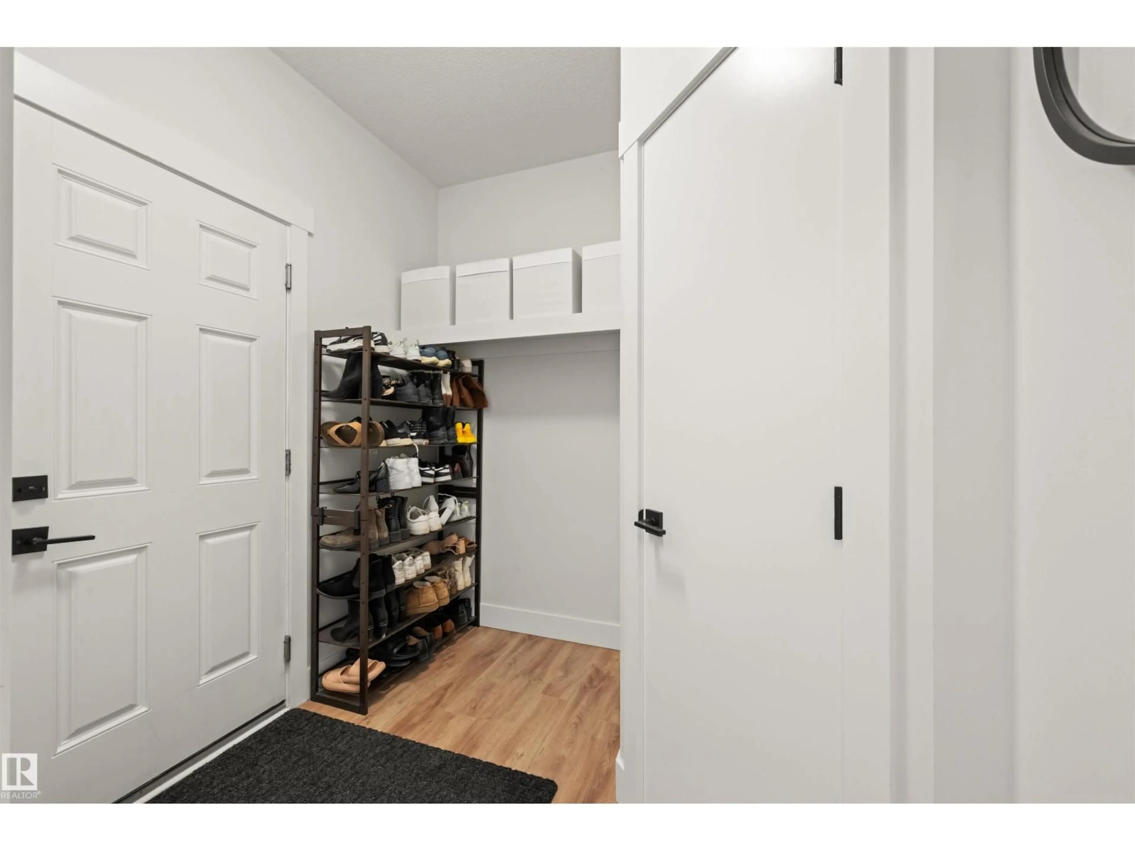 Storage room or clothes room or walk-in closet for 3837 ROBINS CR, Edmonton Alberta T5S0M7