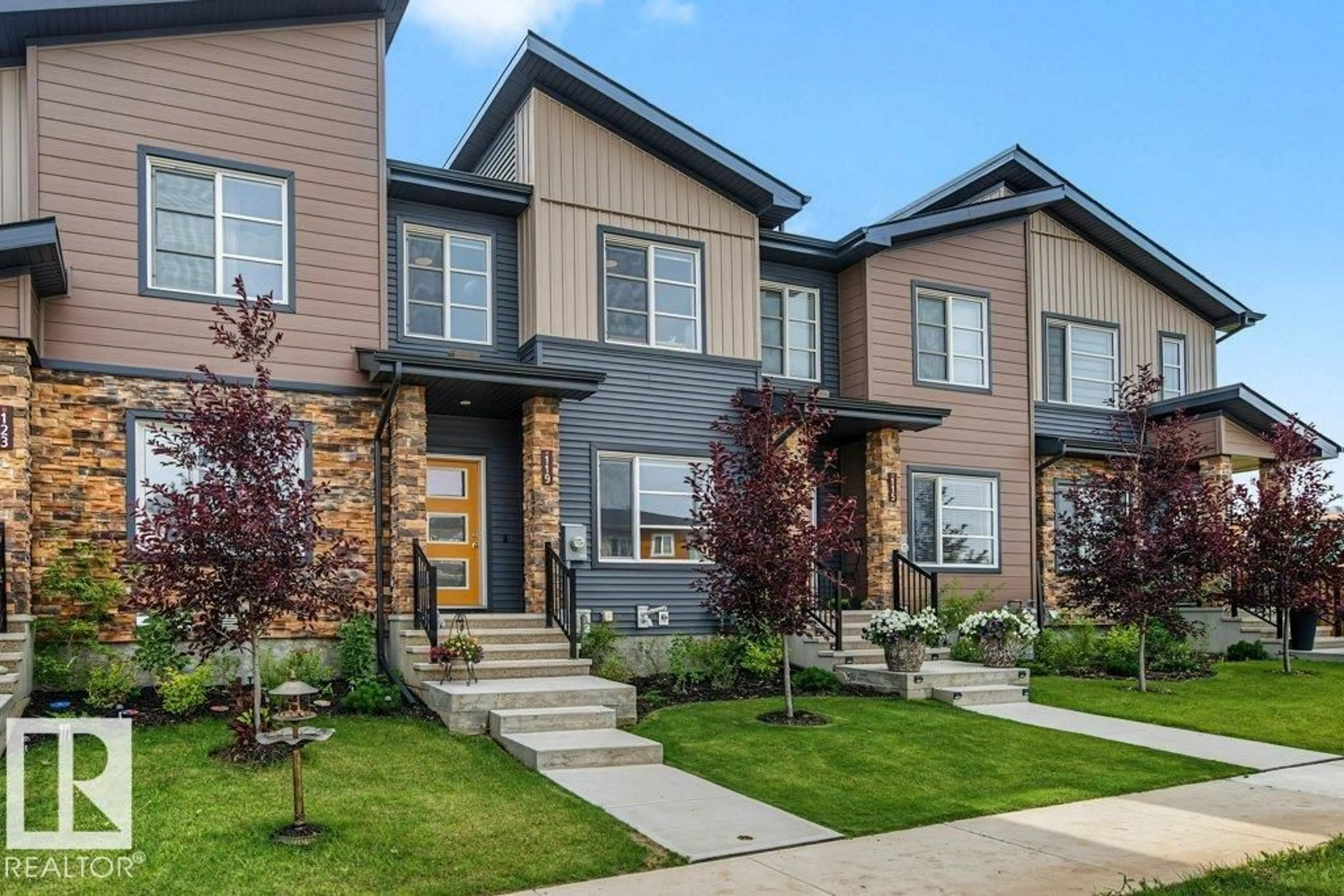 Home with brick exterior material, street for 119 CASTILIAN BV, Sherwood Park Alberta T8H3A6