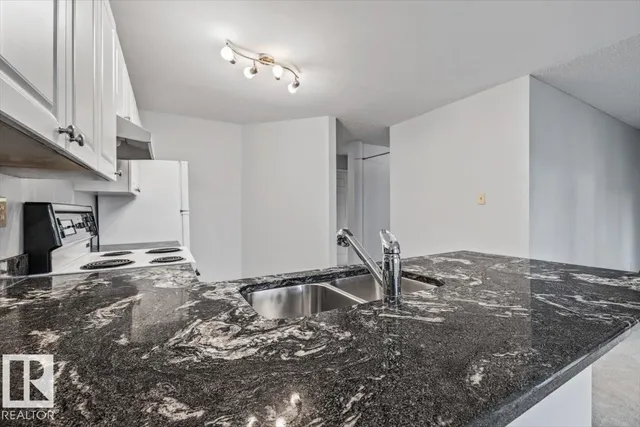 202 - 8503 108 ST, Edmonton 4