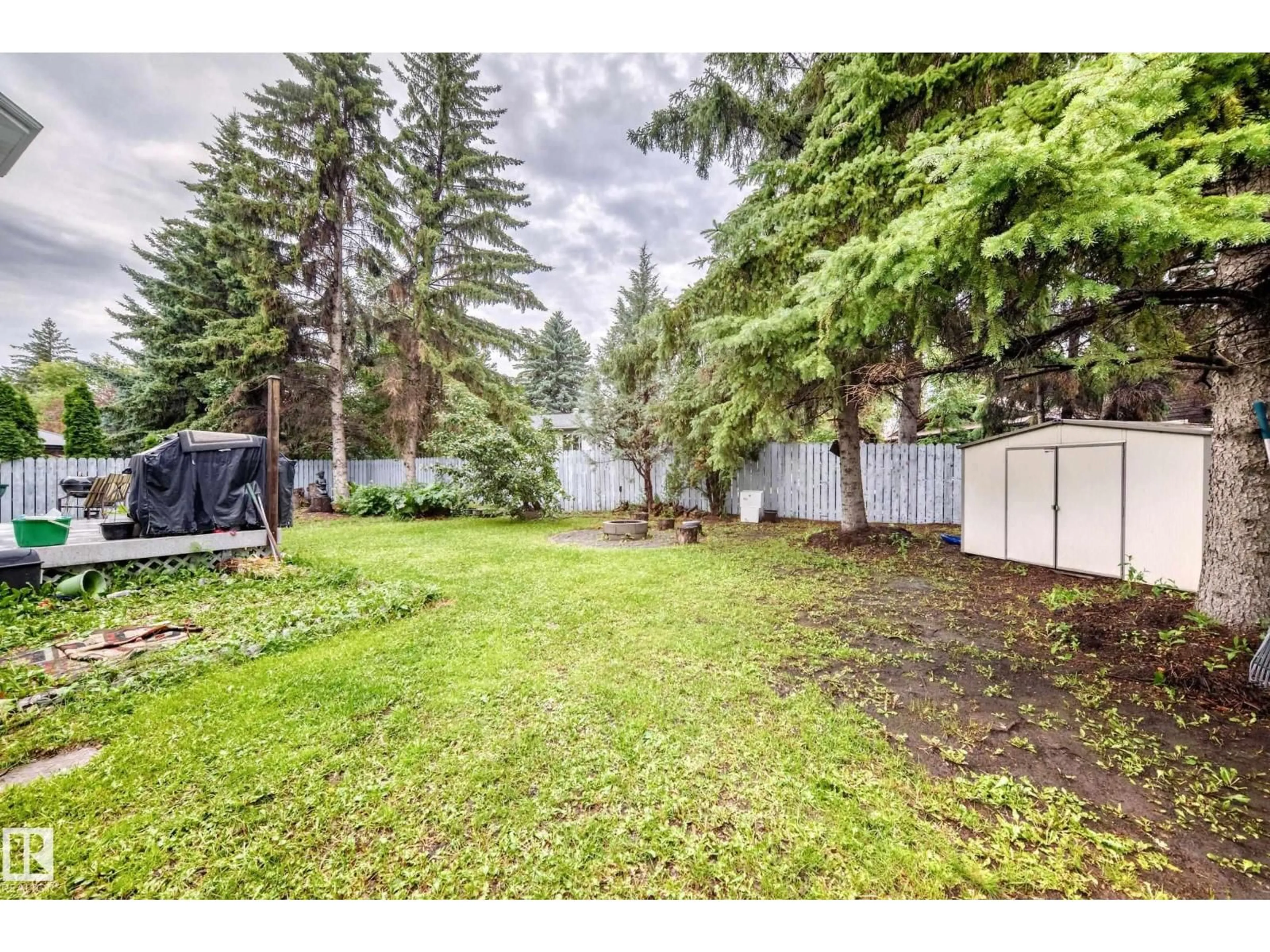 Patio, forest/trees view for 6 ATKINSON PL, St. Albert Alberta T8N5P5