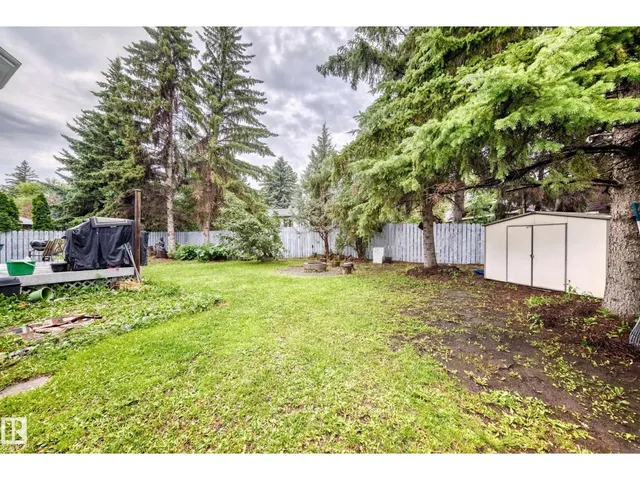 6 ATKINSON PL, St. Albert 3