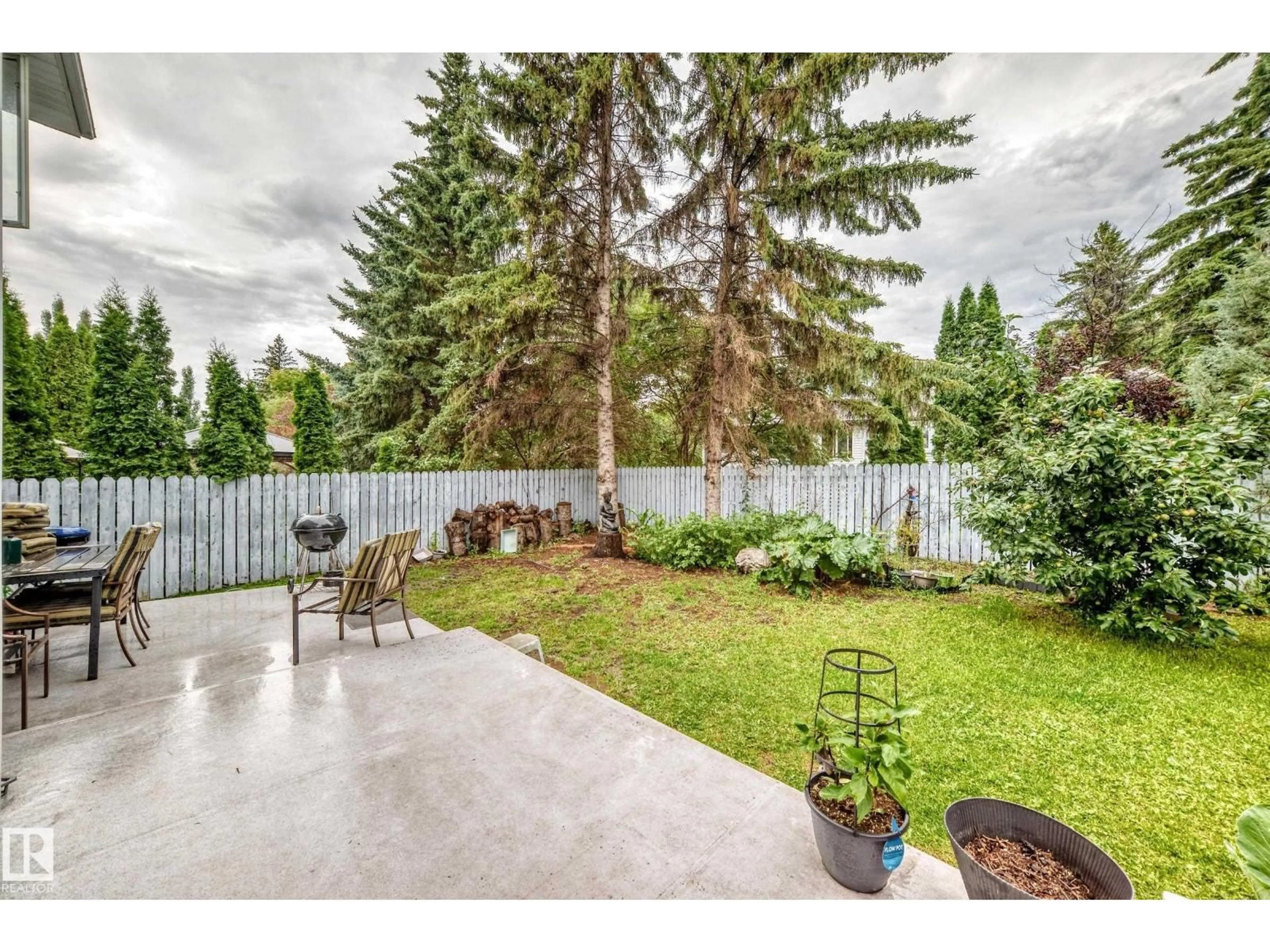 Patio, forest/trees view for 6 ATKINSON PL, St. Albert Alberta T8N5P5
