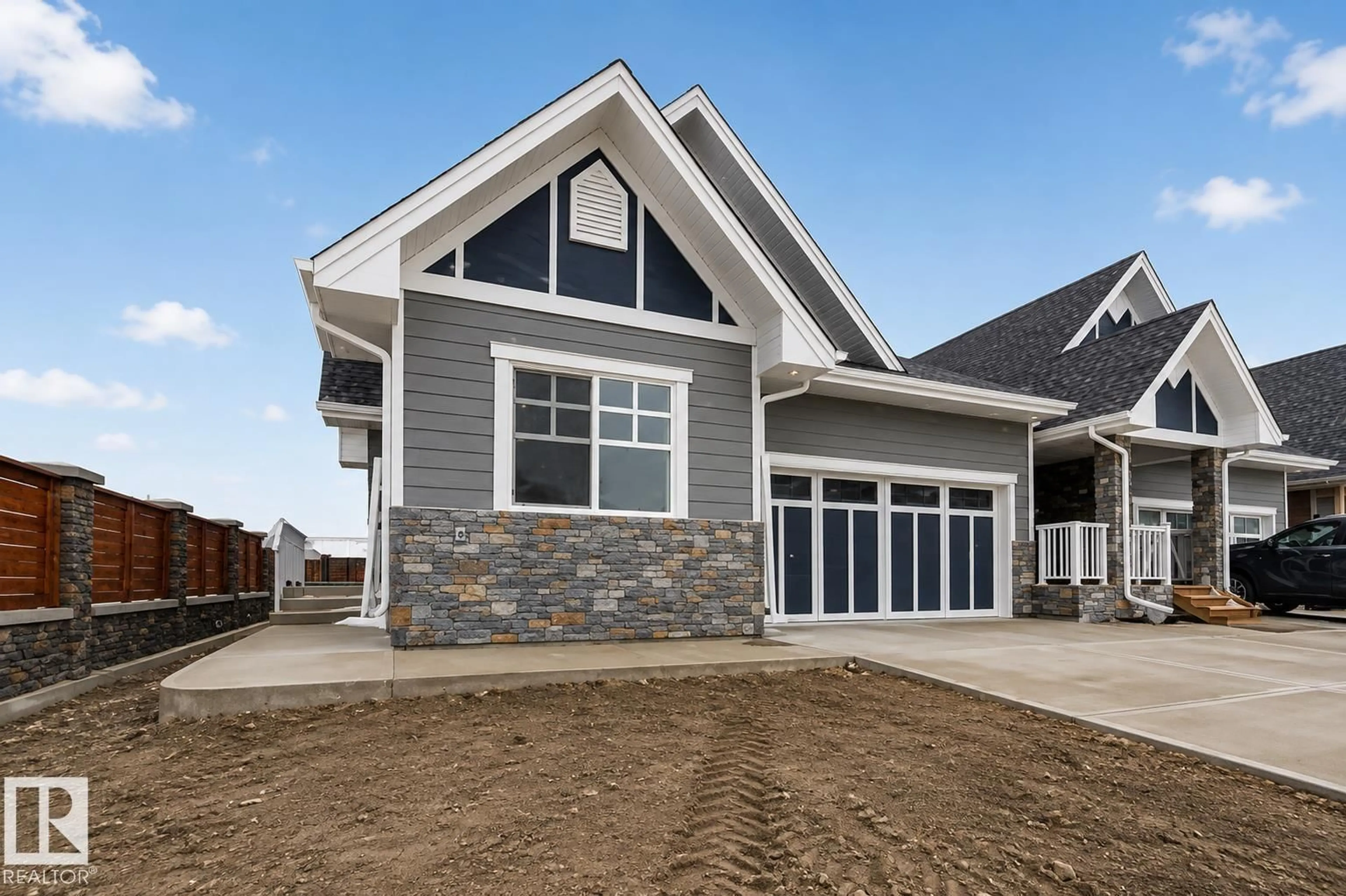 Home with vinyl exterior material, unknown for 13 120 HILLSHIRE BV, Sherwood Park Alberta T8B0C9