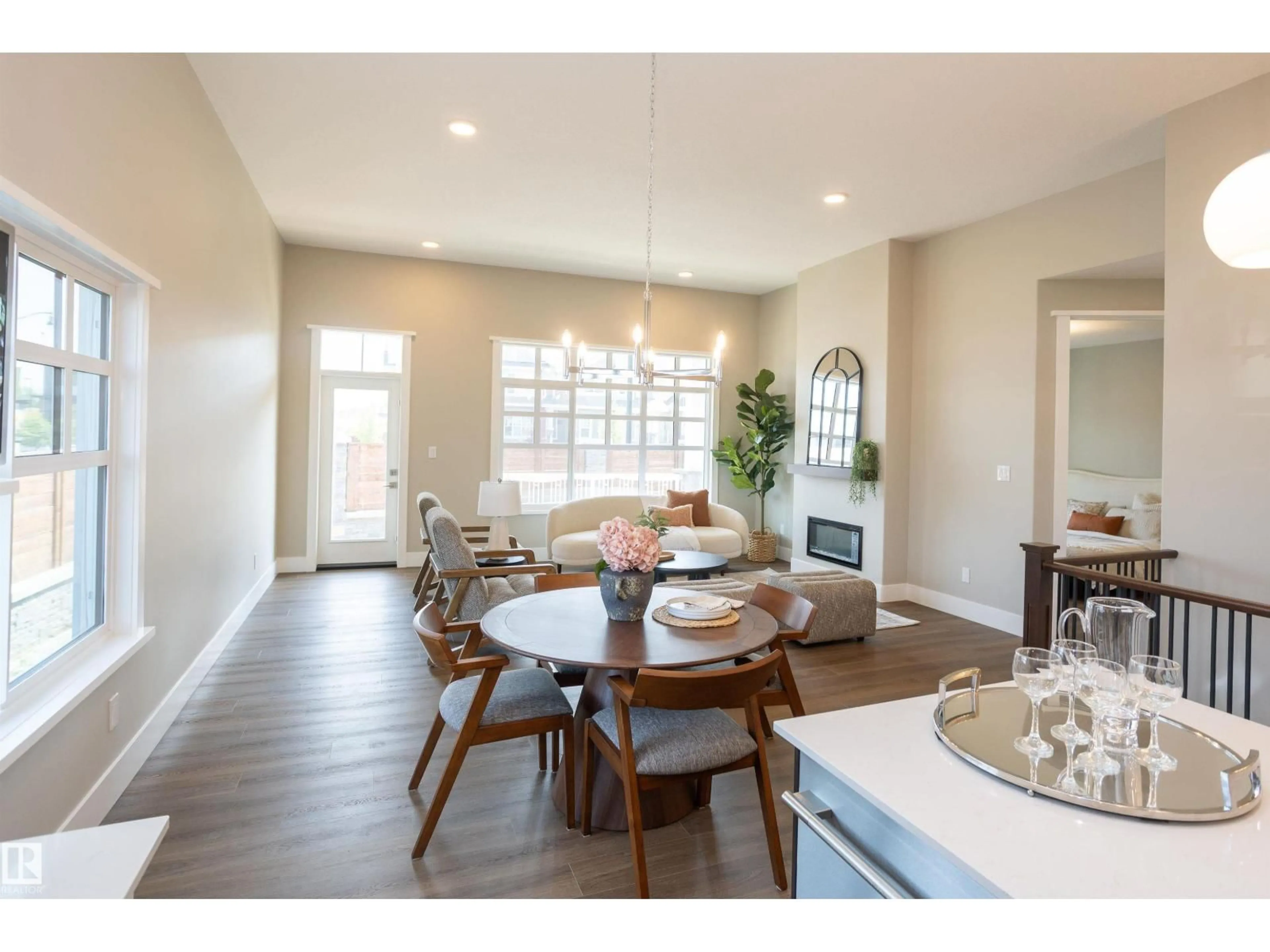 Open concept kitchen, unknown for 13 120 HILLSHIRE BV, Sherwood Park Alberta T8B0C9