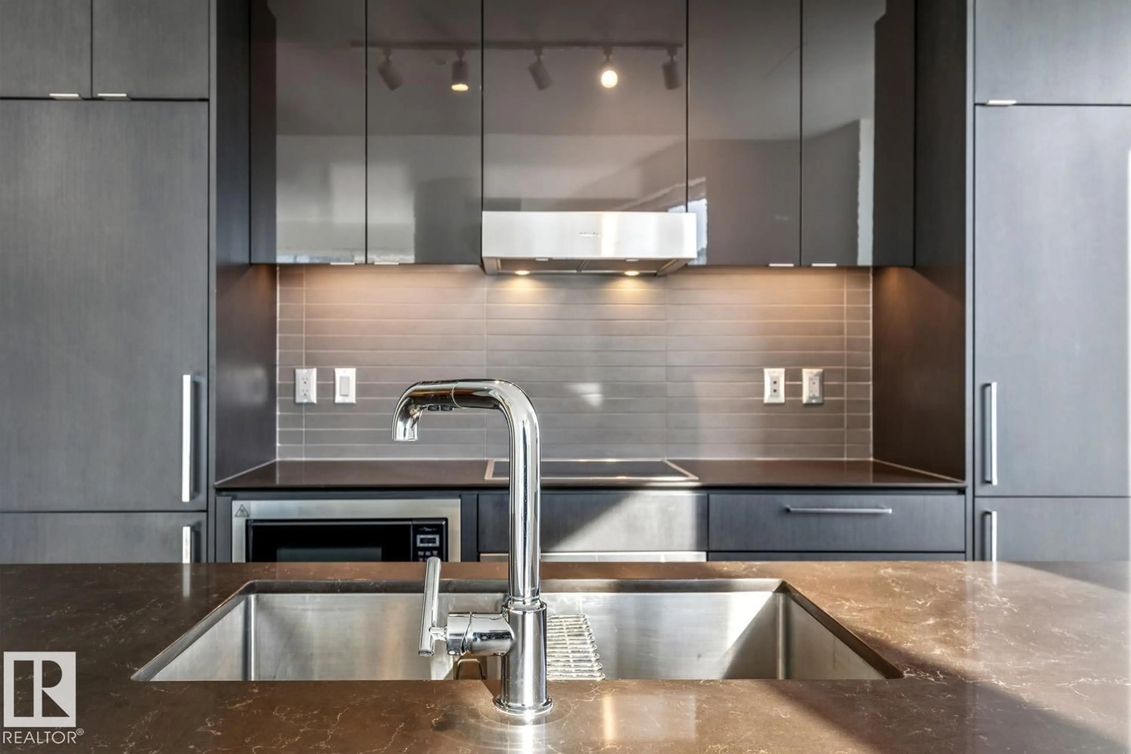 Contemporary kitchen, ceramic/tile floor for 10360 - 3108 102 ST, Edmonton Alberta T5J0K6