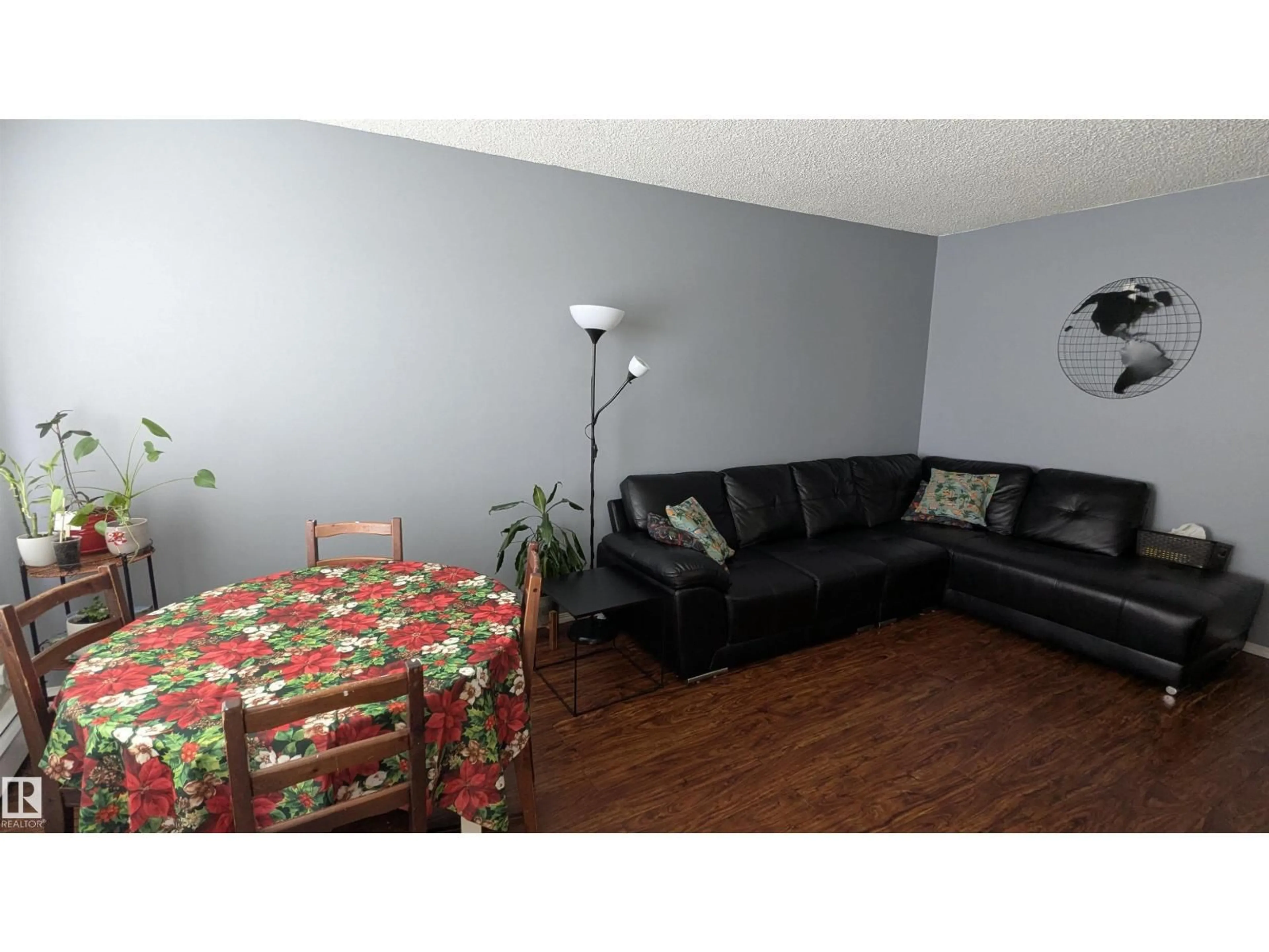 A pic of a room for #104 - 16344 109 ST, Edmonton Alberta T5X2T4