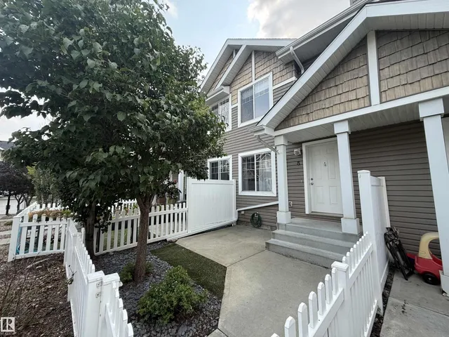 #8 - 3075 TRELLE CR, Edmonton 5