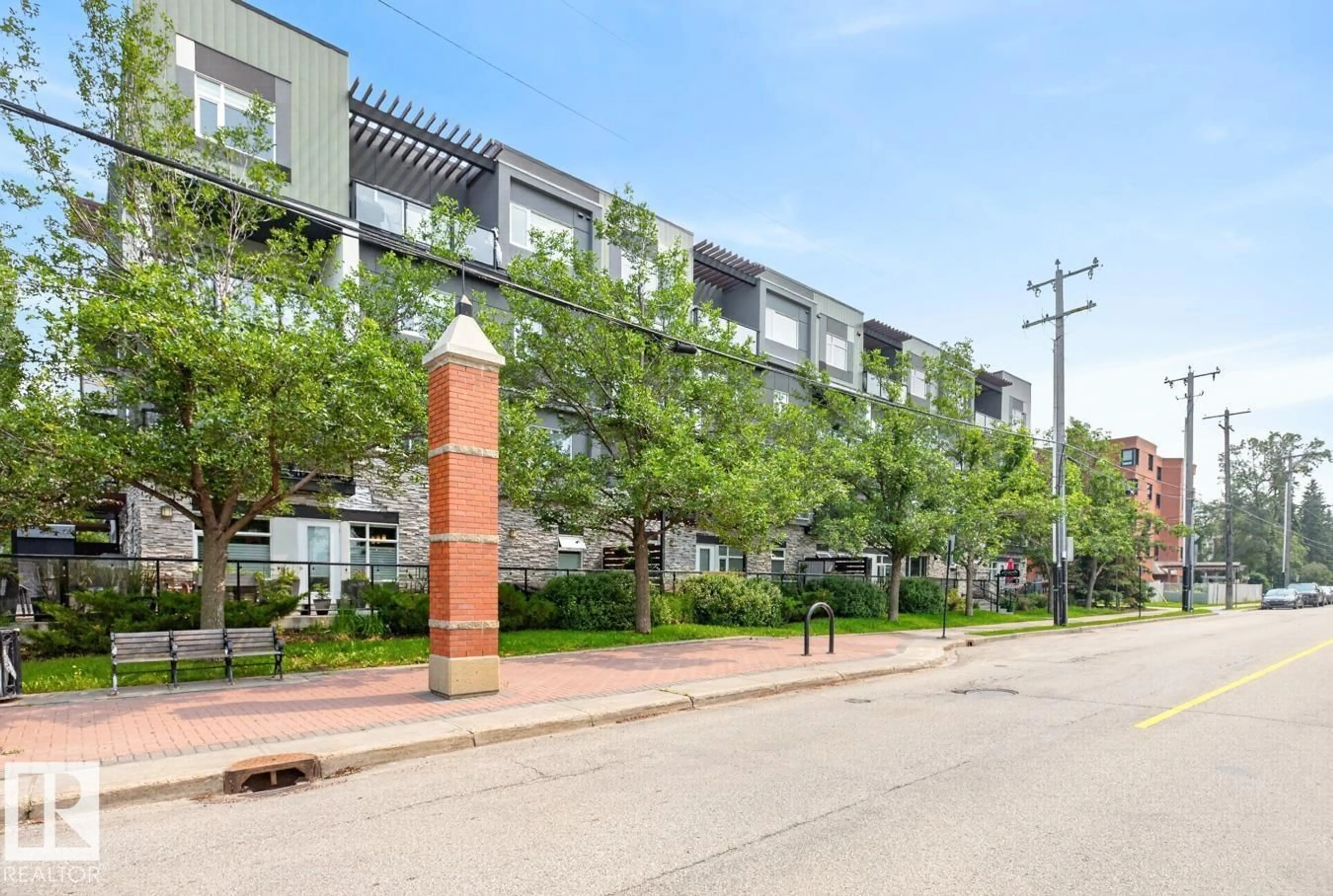 Patio, street for #206 - 8525 91 ST, Edmonton Alberta T6C3N1