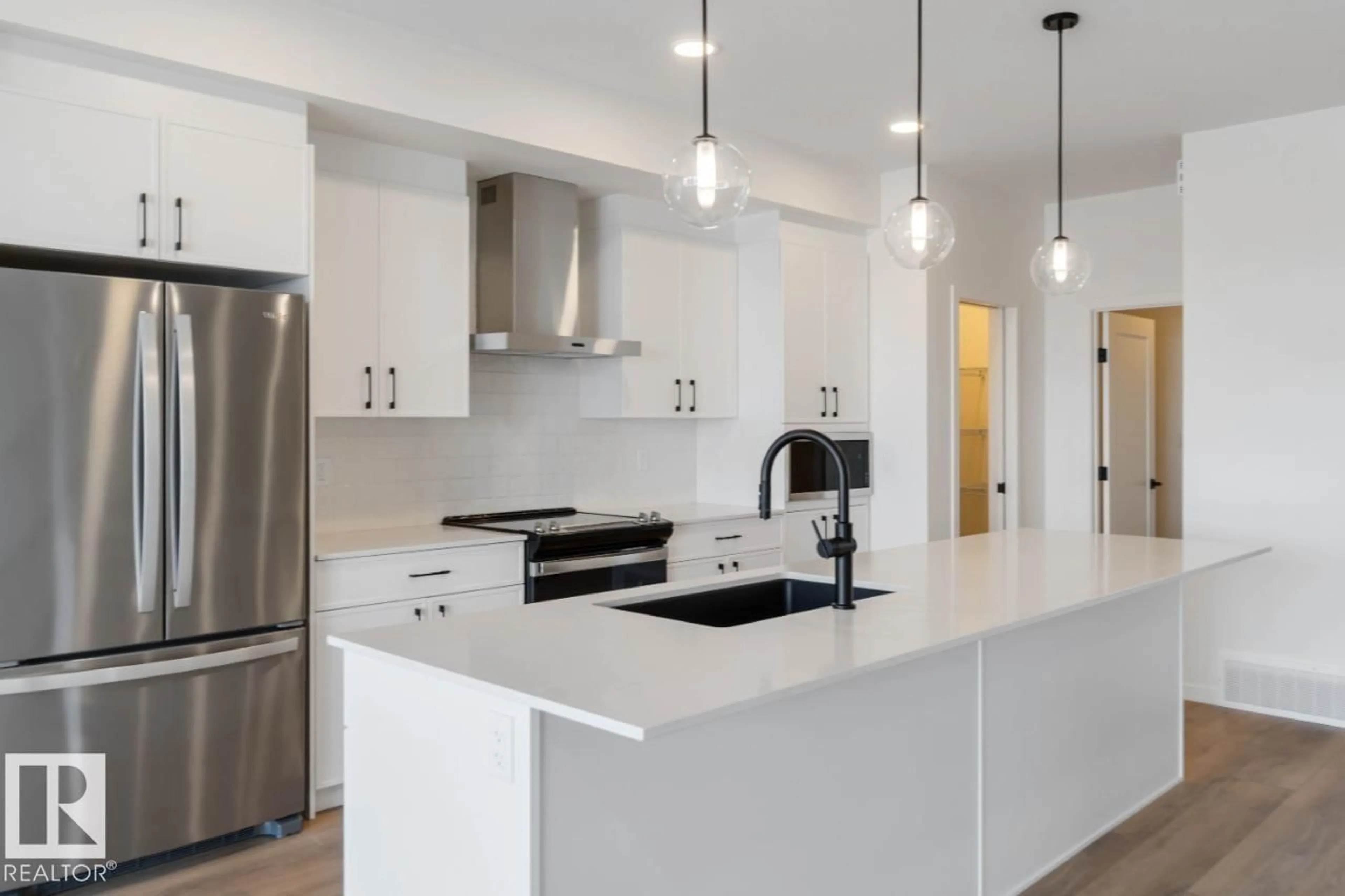 Open concept kitchen, unknown for 19 REDBUD WY, St. Albert Alberta T8M8G2