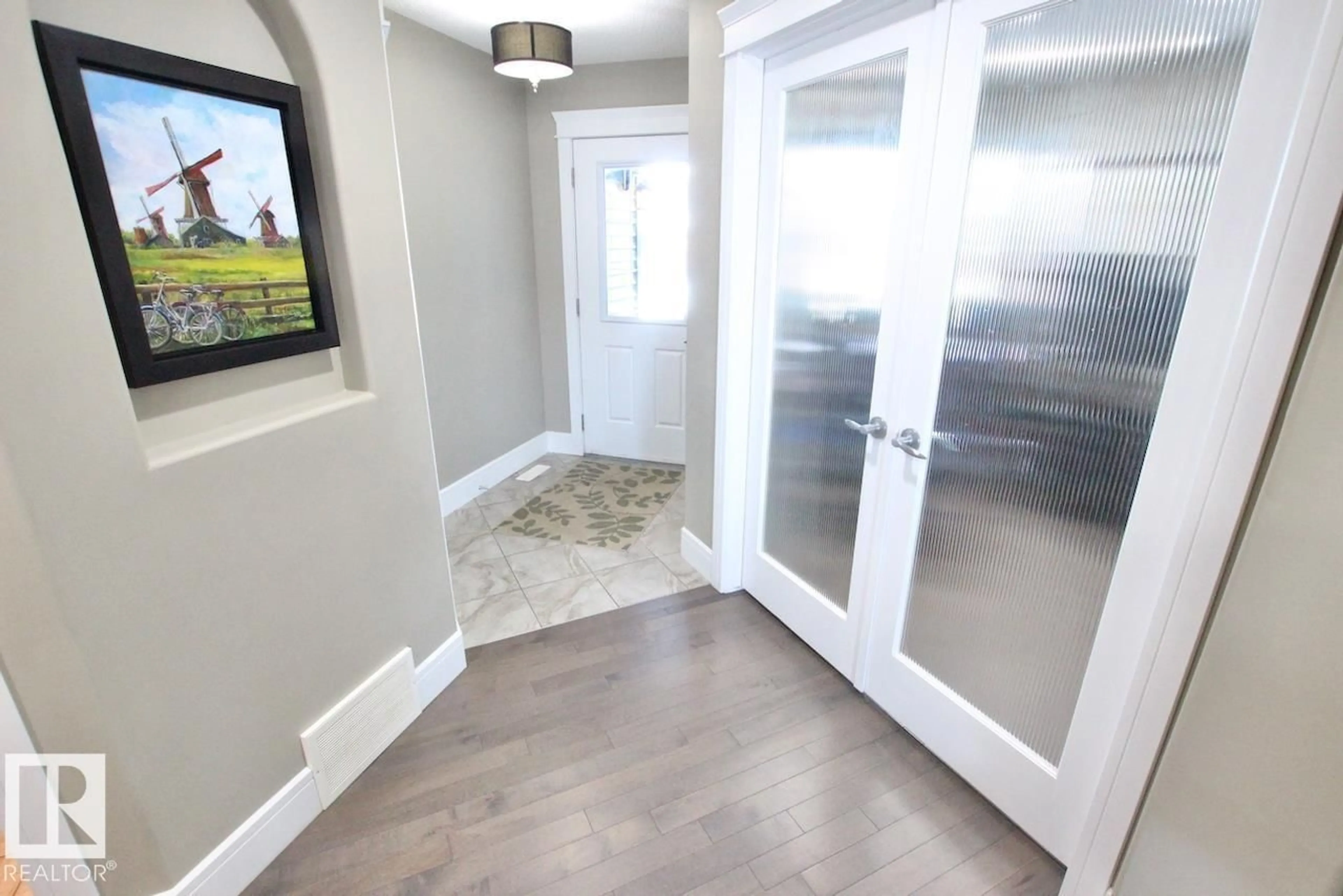 Indoor entryway for 4408 CRABAPPLE LANDING LD, Edmonton Alberta T6X0X8