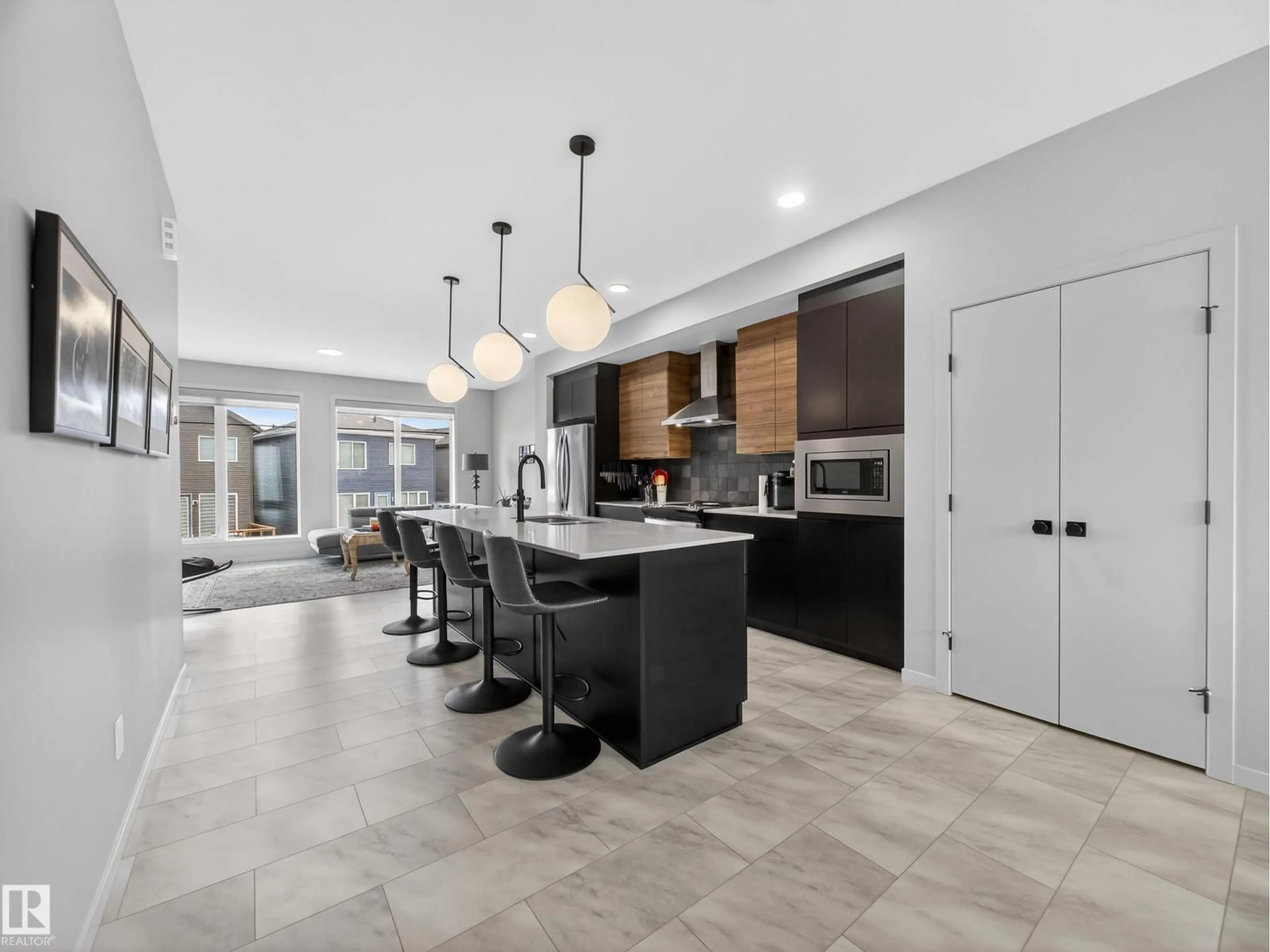 Open concept kitchen, ceramic/tile floor for 451 39 ST, Edmonton Alberta T6X2X9