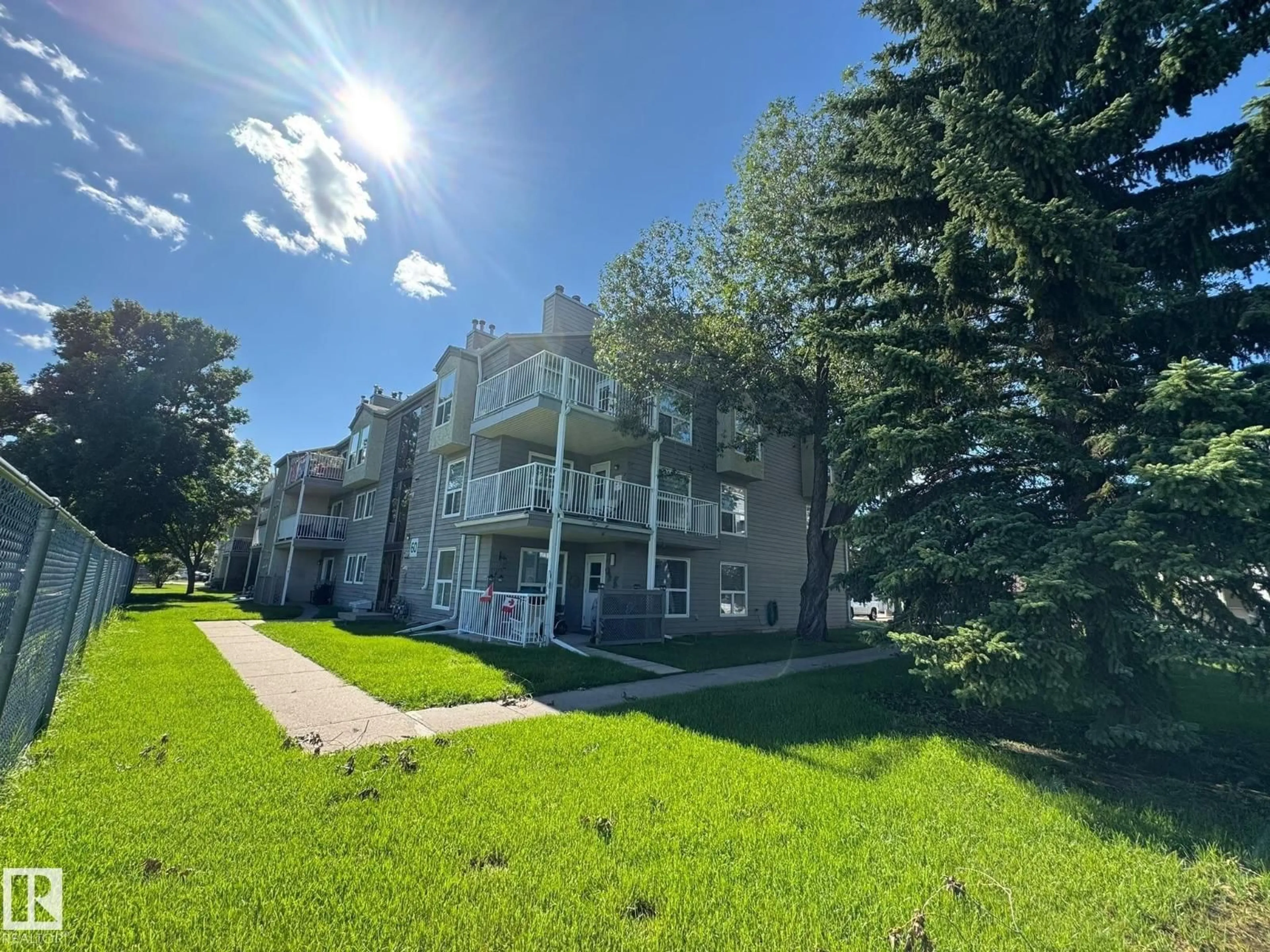 A pic from outside/outdoor area/front of a property/back of a property/a pic from drone, unknown for 60 - 310 ALPINE PL, St. Albert Alberta T8N3Y2