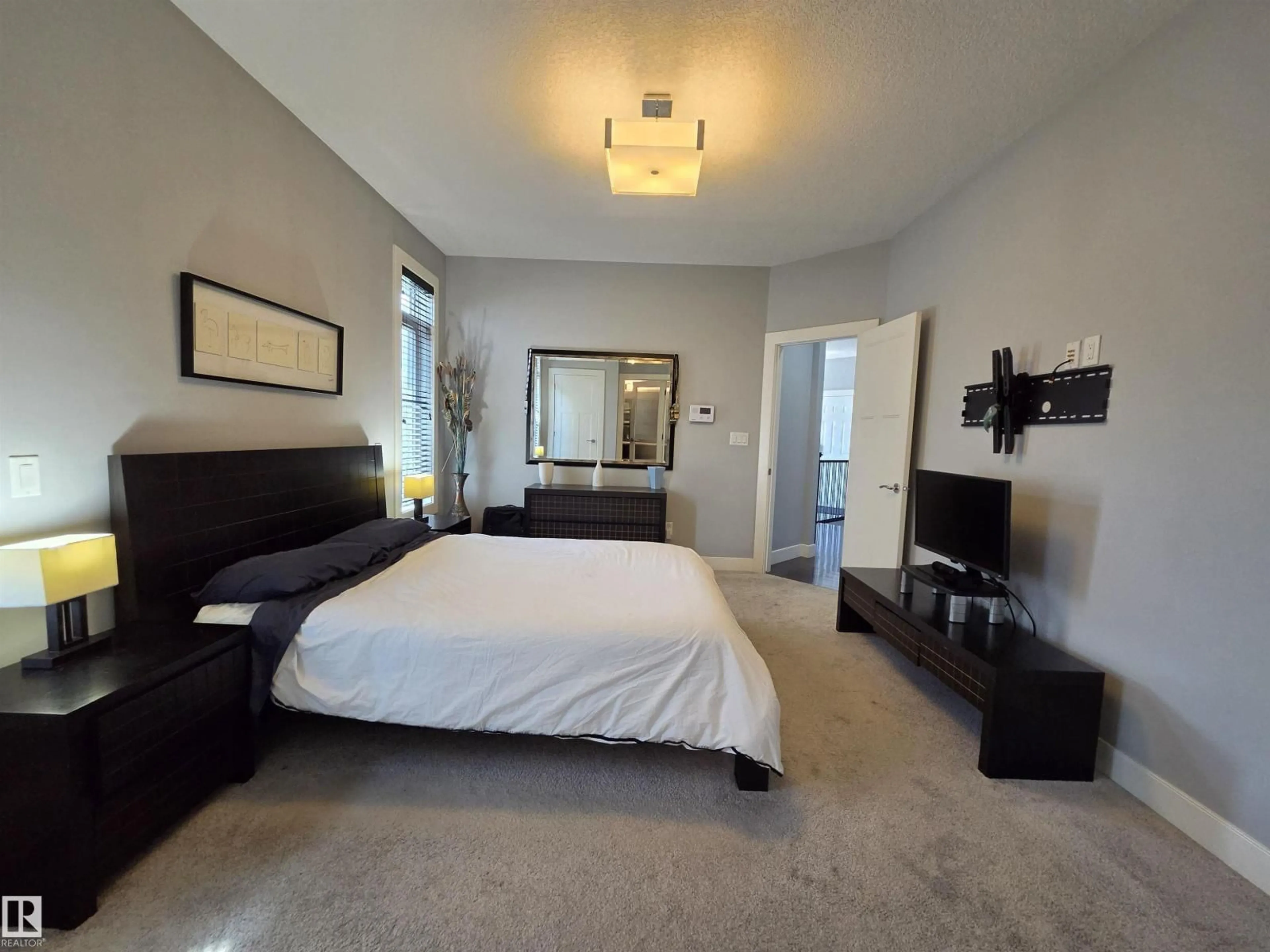 A pic of a room for 472 FOXTAIL CO, Sherwood Park Alberta T8A3K2