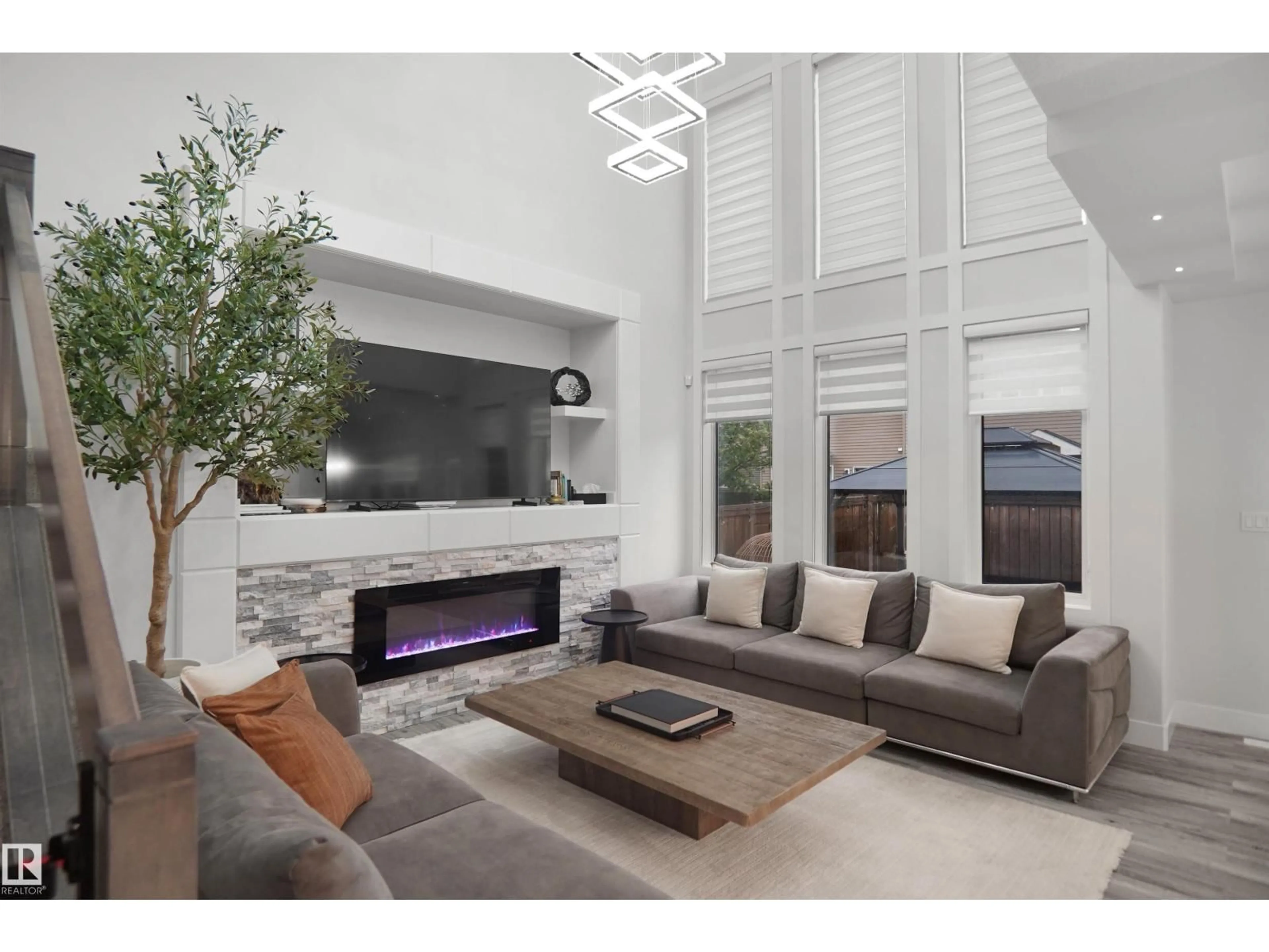 Living room with furniture, unknown for 17252 71 ST, Edmonton Alberta T5Z0M9