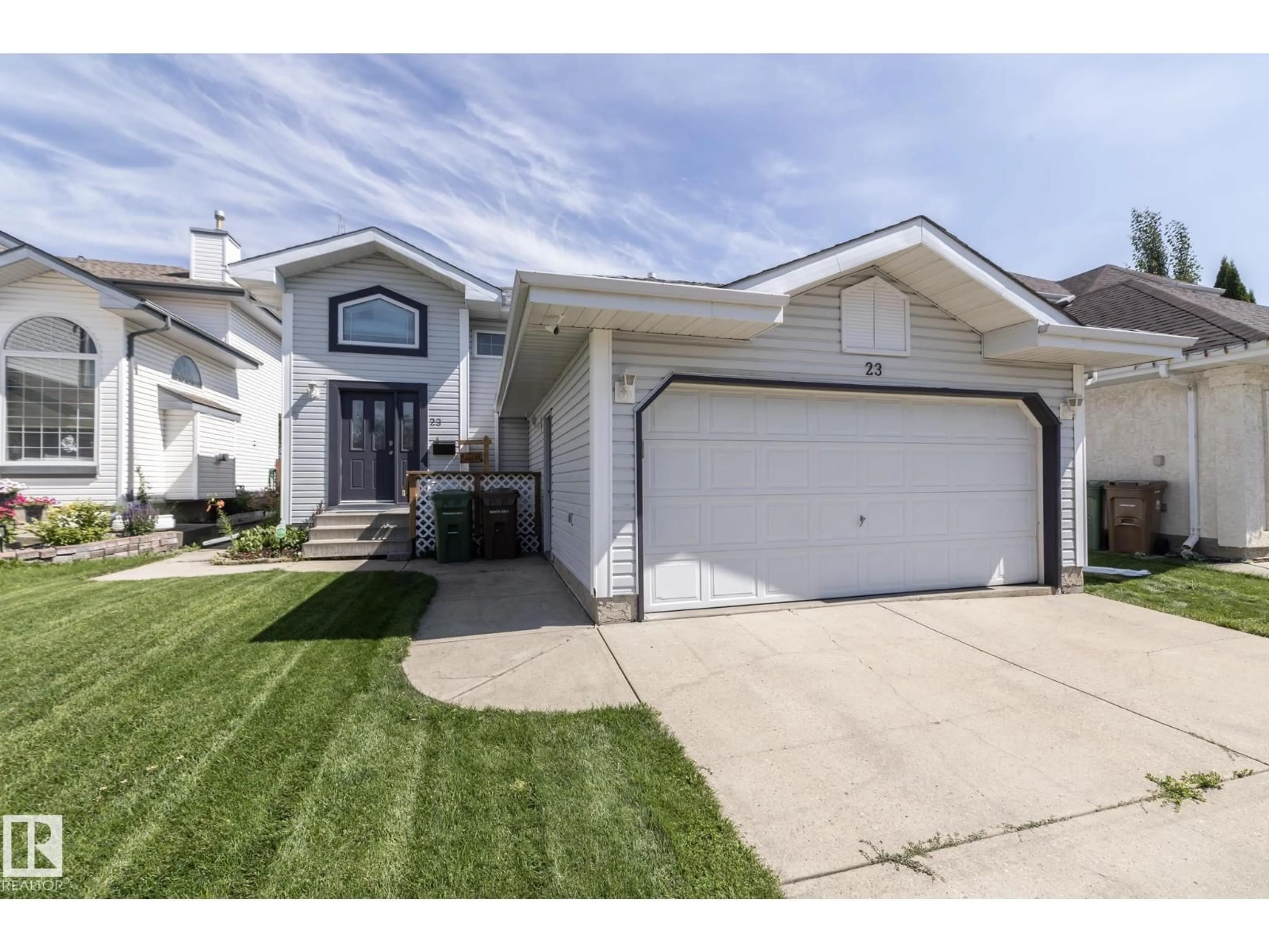 Home with vinyl exterior material, street for 23 DELAGE CR, St. Albert Alberta T8N6J5