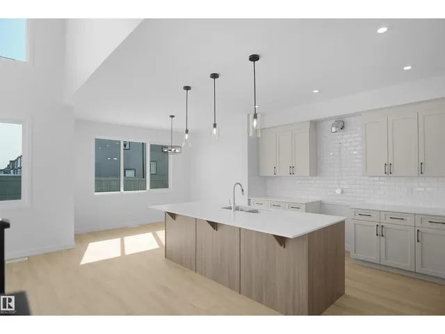 623 ASHGROVE CI, Leduc 5
