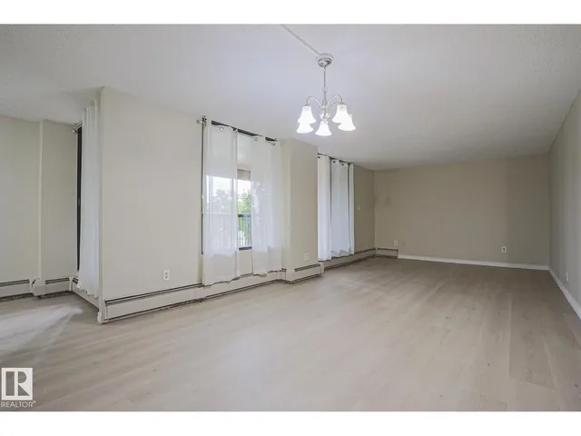 8220 - 102 JASPER AV, Edmonton 2