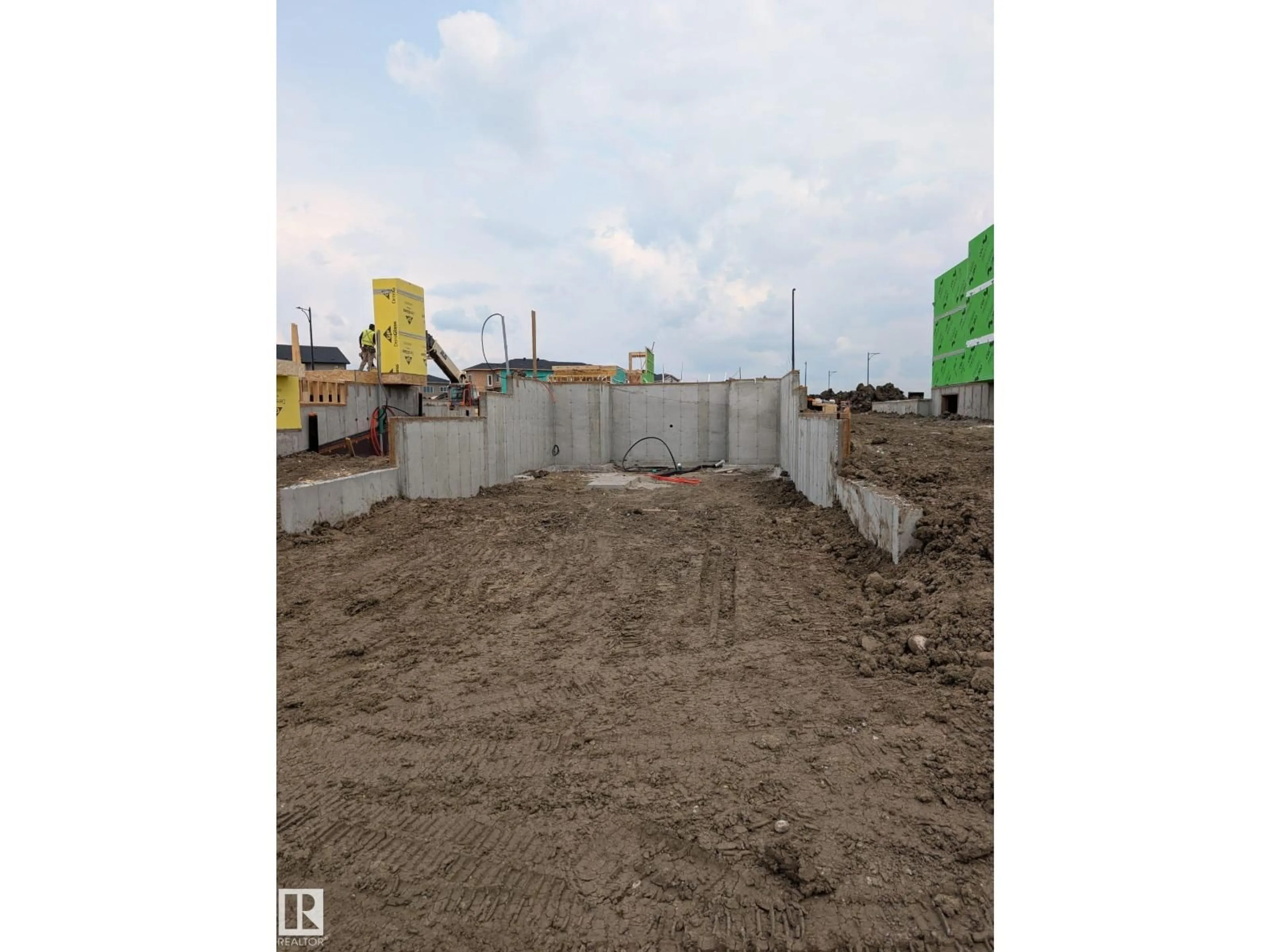 Unknown for NE - 6394 17 ST, Rural Leduc County Alberta T4X3C8