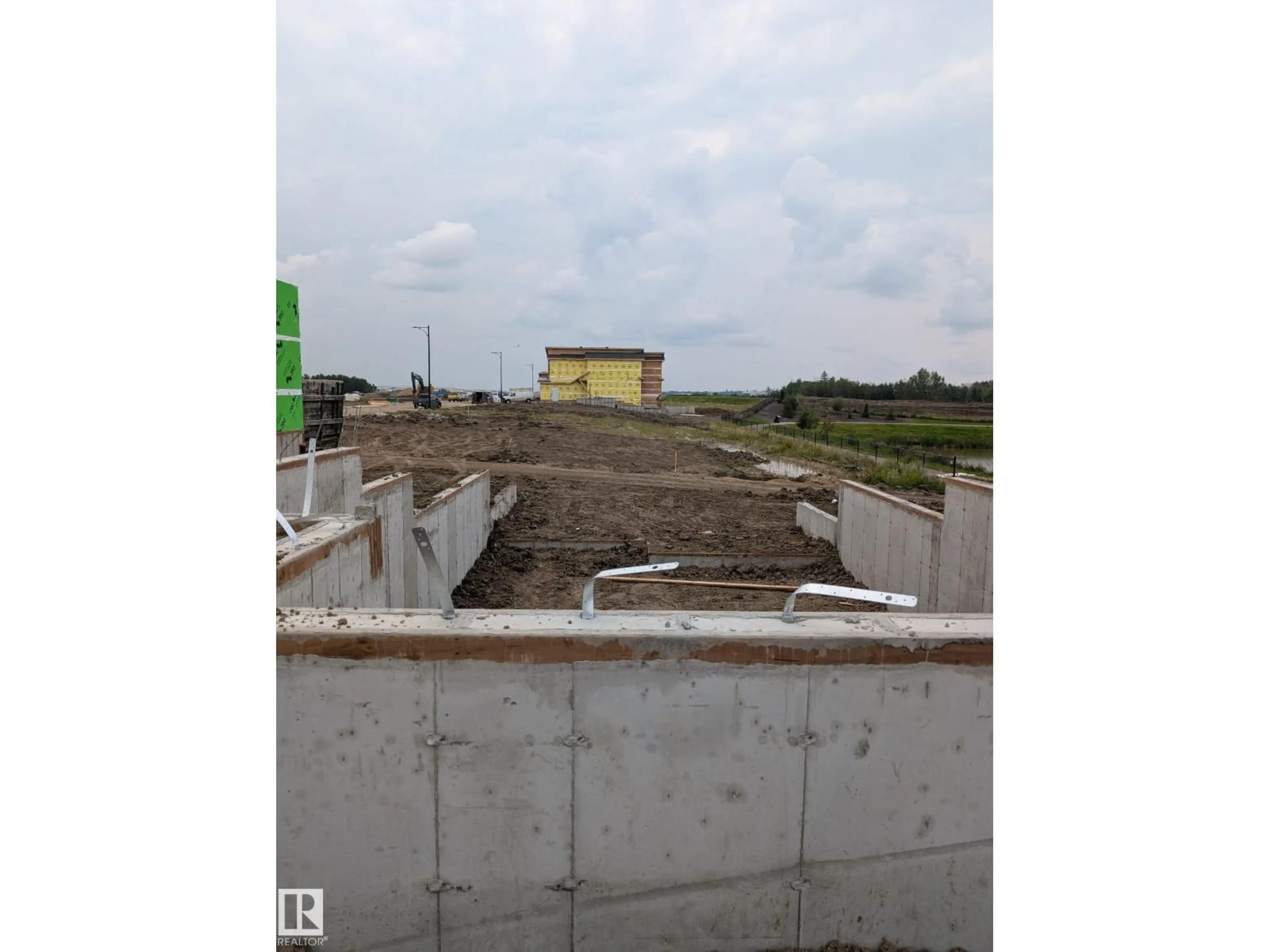 Unknown for NE - 6394 17 ST, Rural Leduc County Alberta T4X3C8