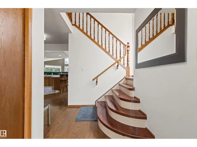 11139 157 AV, Edmonton 2