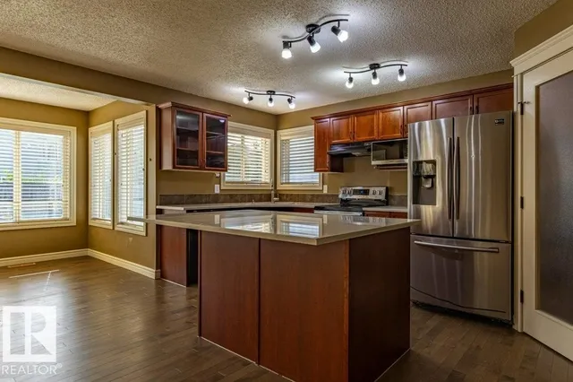 1115 117A ST SW, Edmonton 3