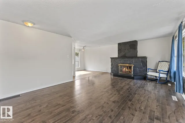 5105 58 ST, Cold Lake 4
