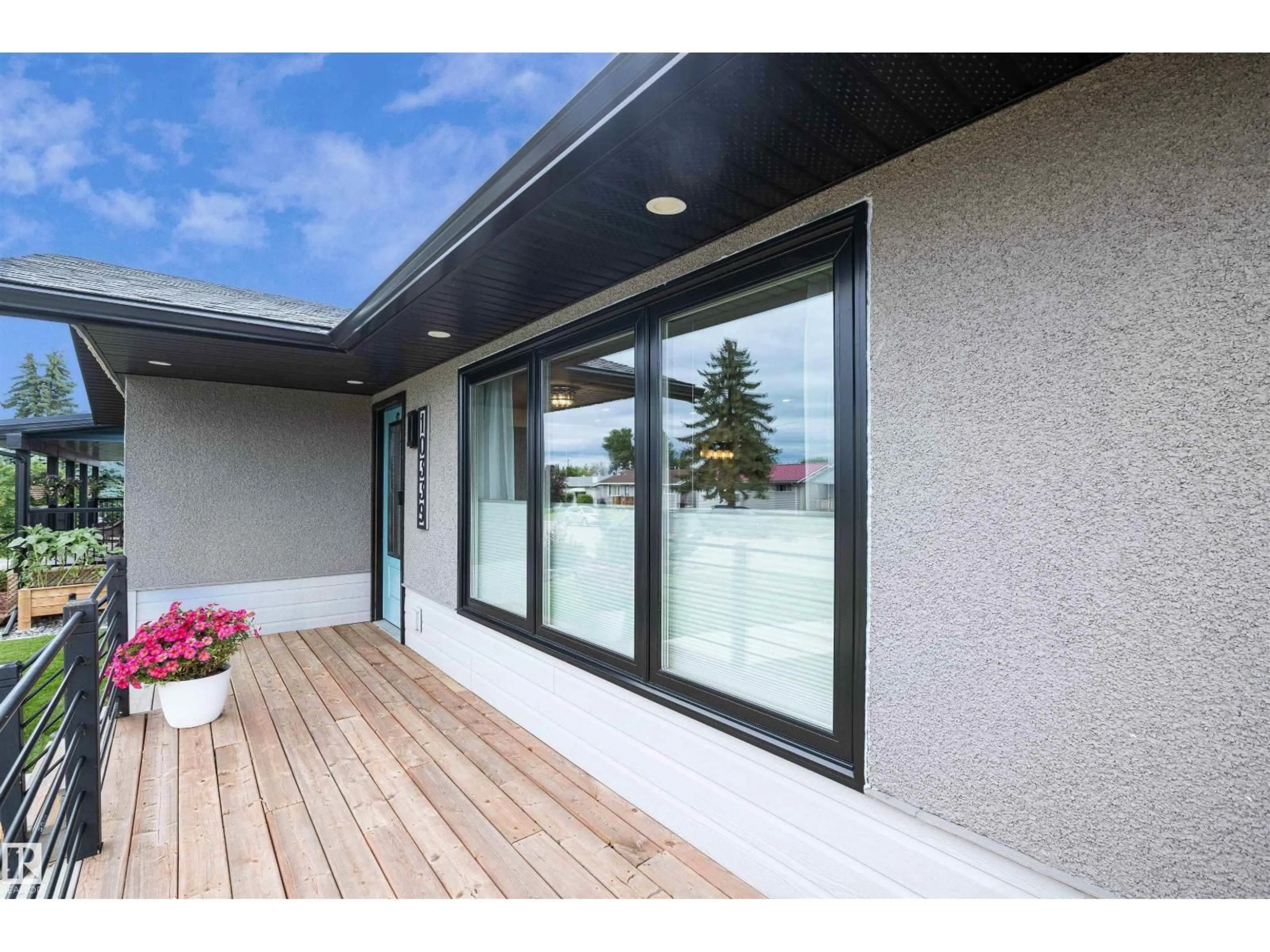 Home with vinyl exterior material, unknown for 10339 108 AV, Westlock Alberta T7P1J2