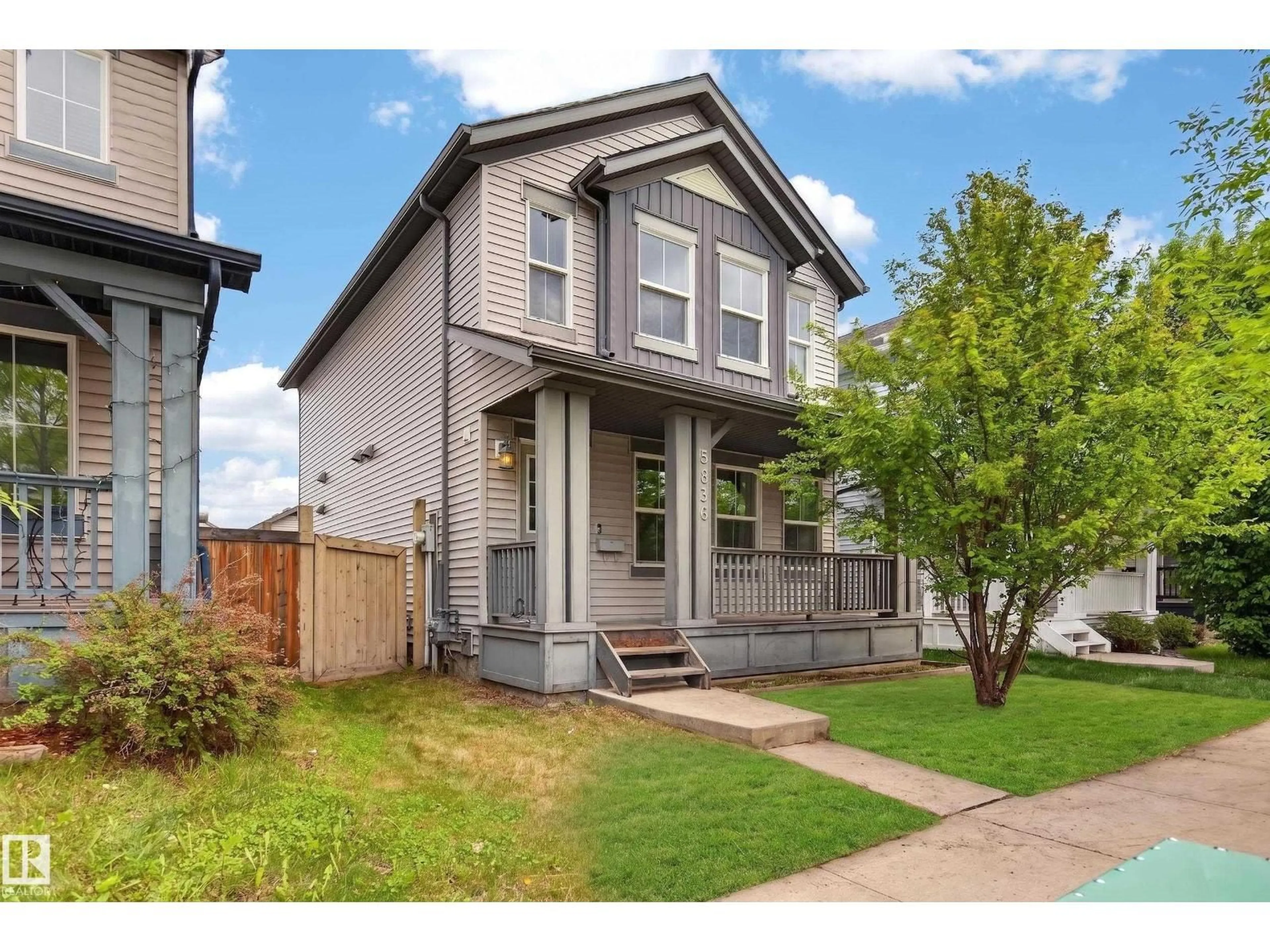 Home with vinyl exterior material, street for 5636 18 AV, Edmonton Alberta T6X1P8