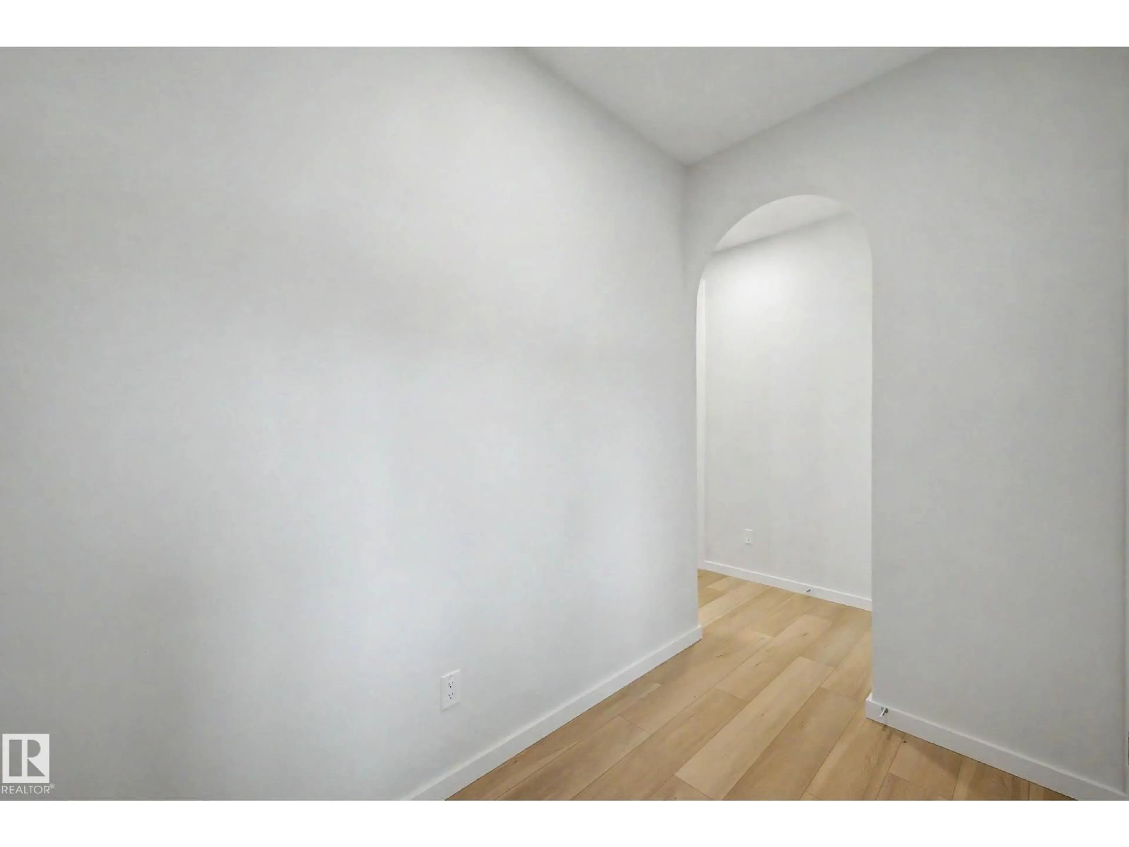 A pic of a room for 5435 HAWTHORN RUN SW, Edmonton Alberta T6X3K5