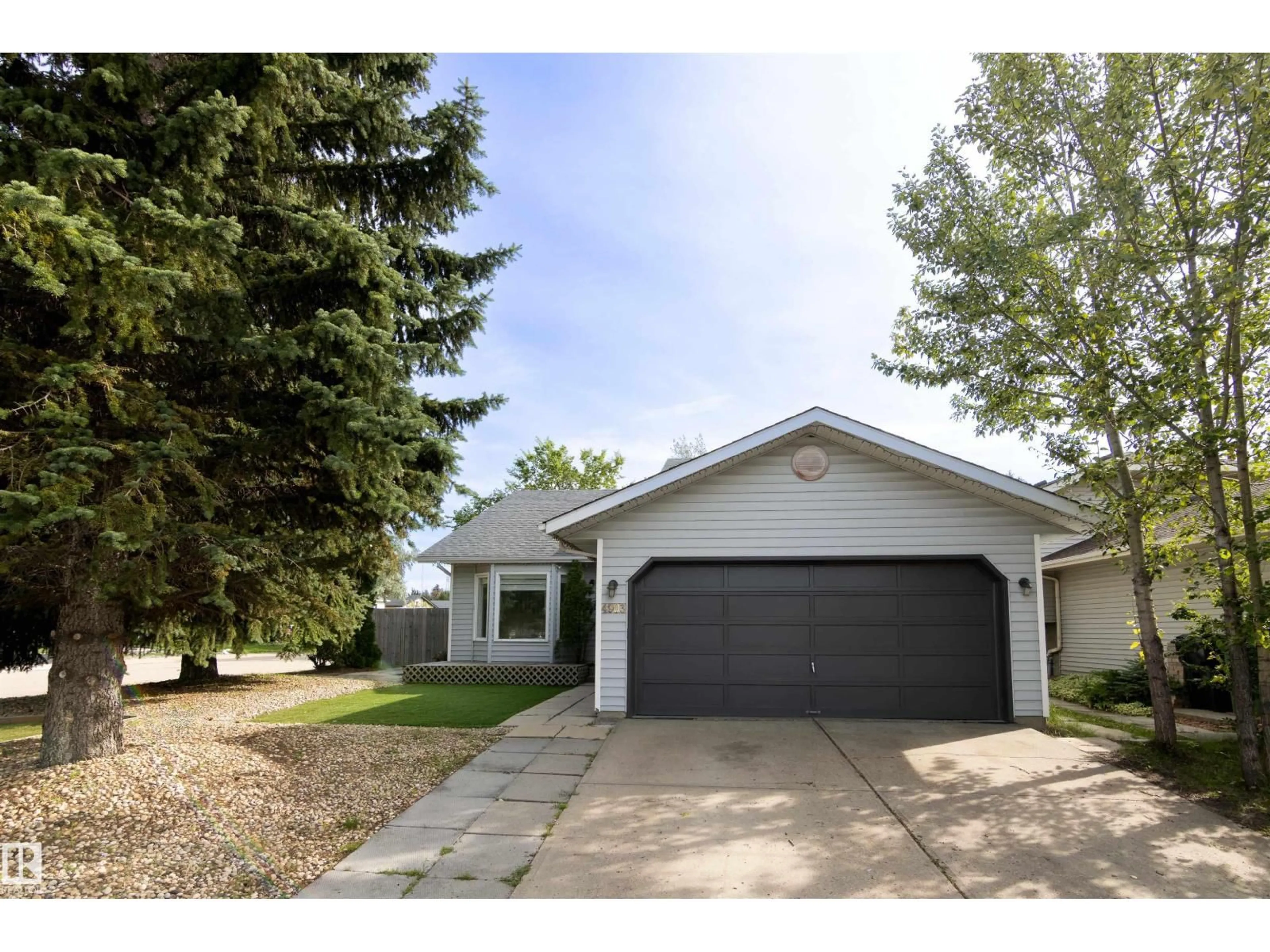 Unknown for NW - 4903 11A AV, Edmonton Alberta T6L6C6