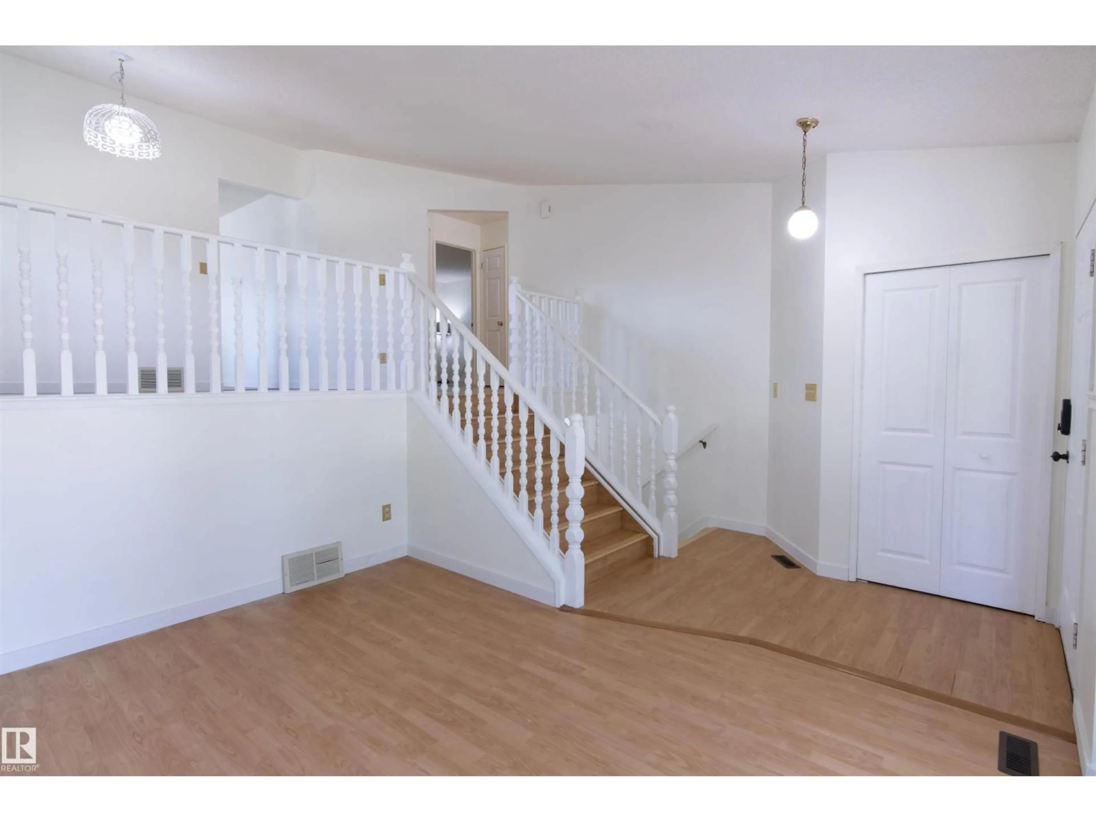 Unknown for NW - 4903 11A AV, Edmonton Alberta T6L6C6