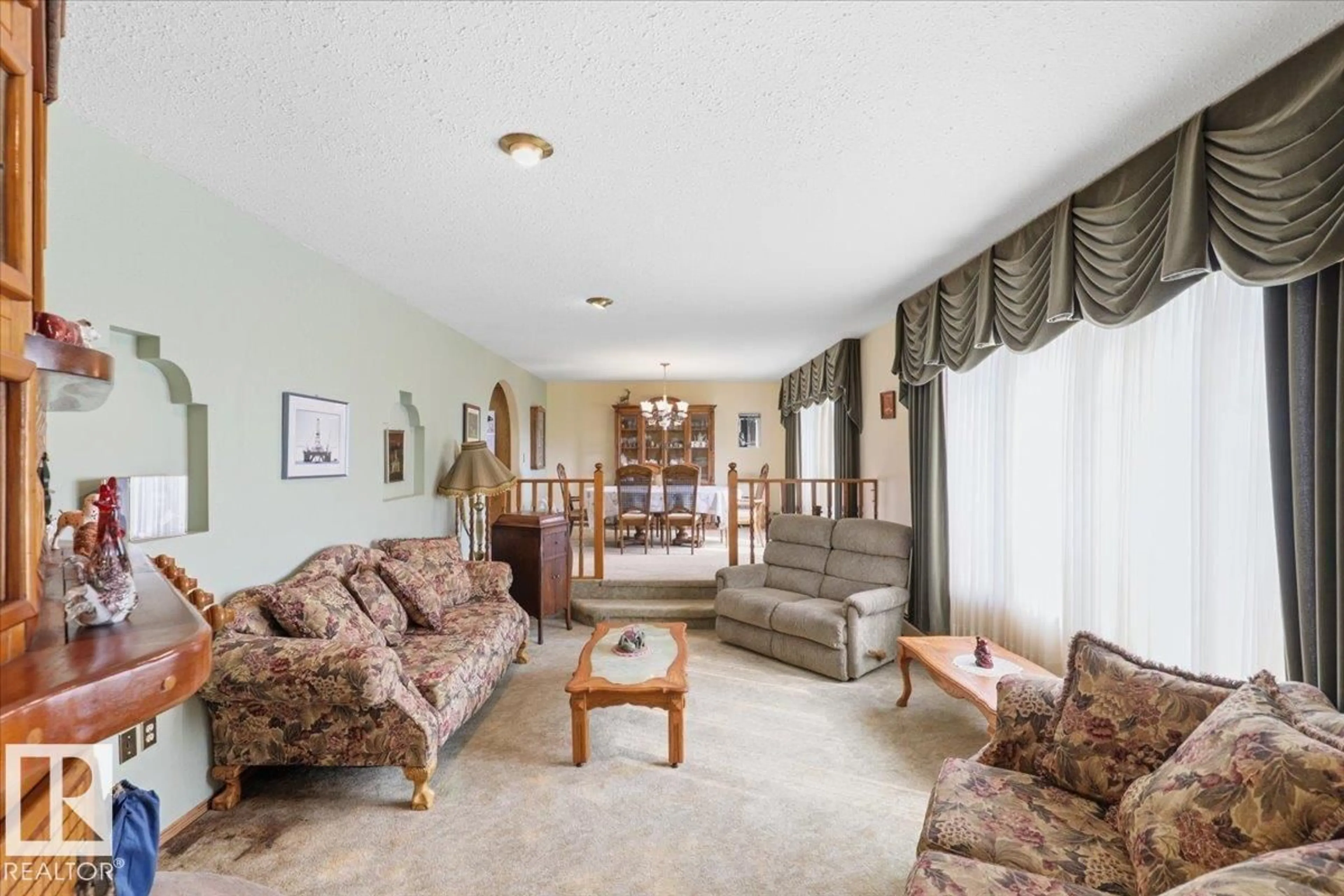 Living room with furniture, unknown for 470036 RGE ROAD 24, Rural Wetaskiwin County Alberta T0C2V0