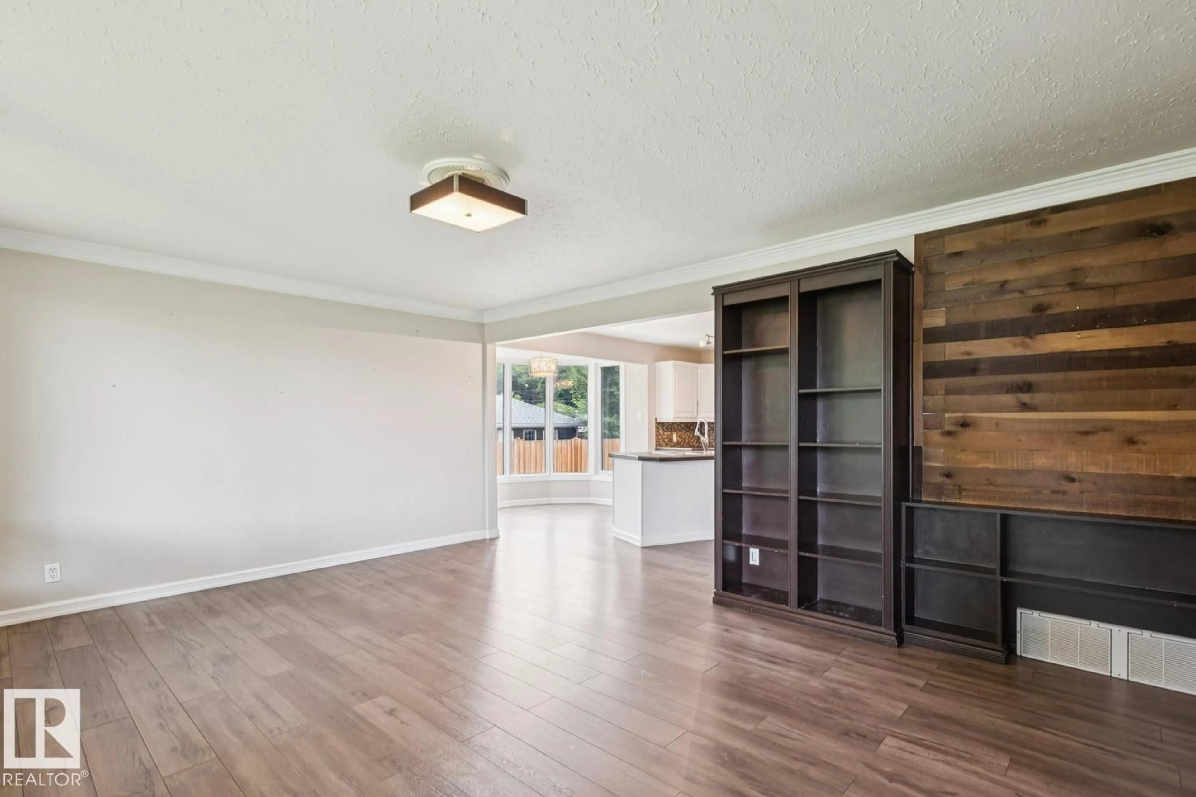 A pic of a room for NW - 10151 71 ST, Edmonton Alberta T6A2V6
