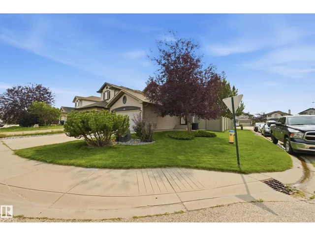 SW - 11543 11 AV, Edmonton 4