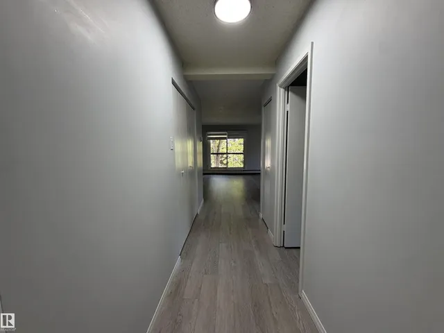 202 - 9929 113 ST, Edmonton 5