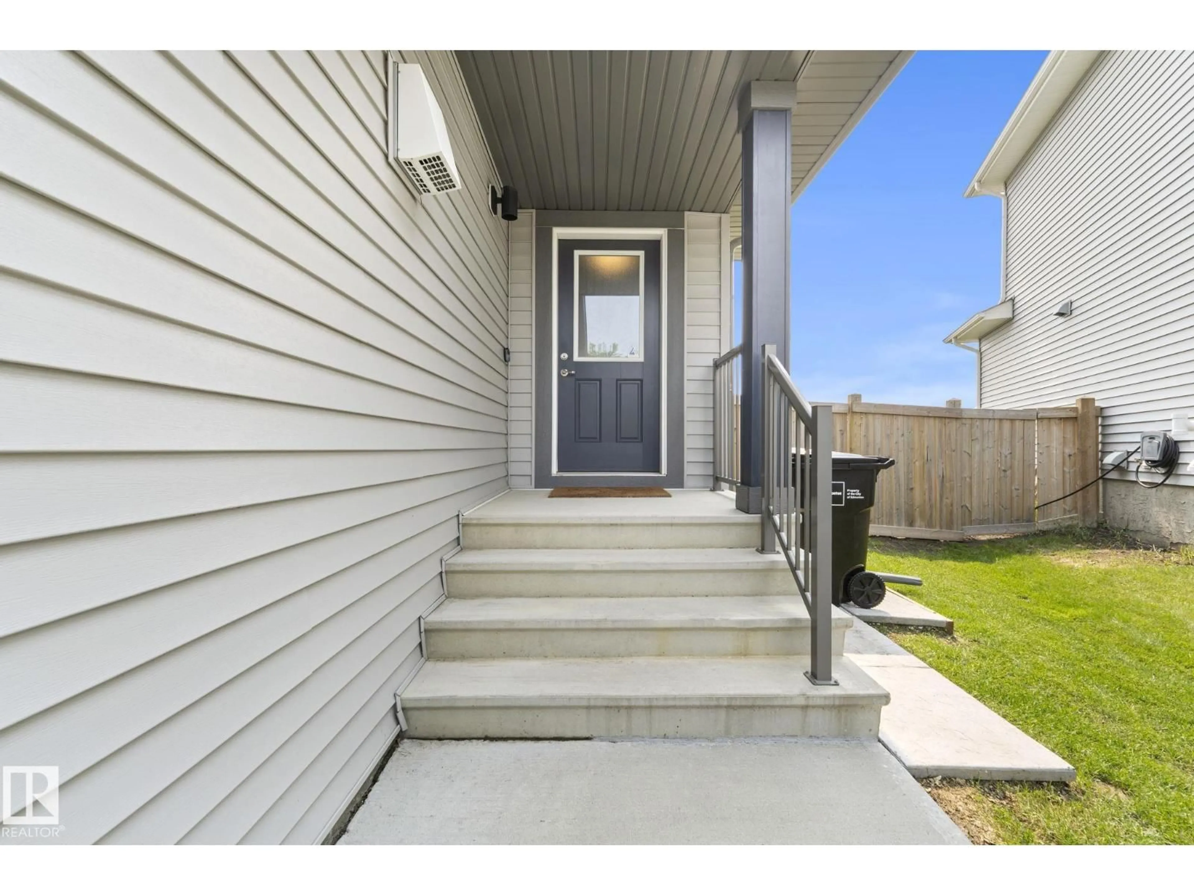 Unknown for 17308 49 ST, Edmonton Alberta T5Y3V9