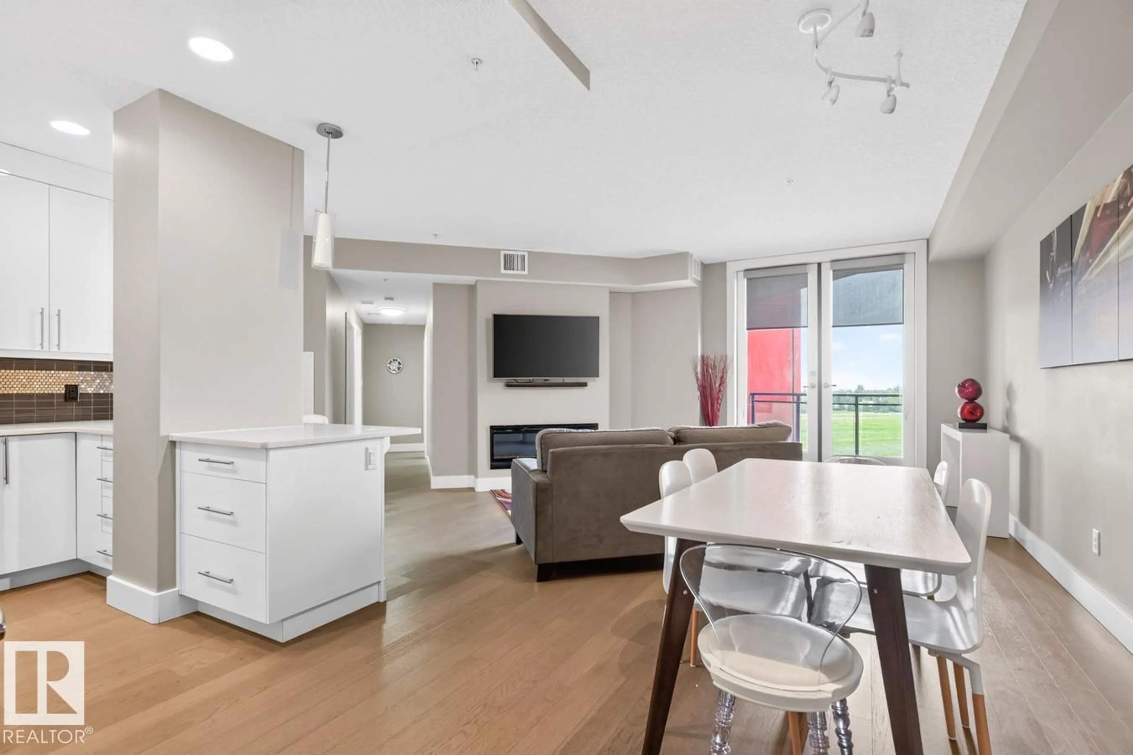 Open concept kitchen, unknown for 510 - 11080 ELLERSLIE RD, Edmonton Alberta T6W2C2