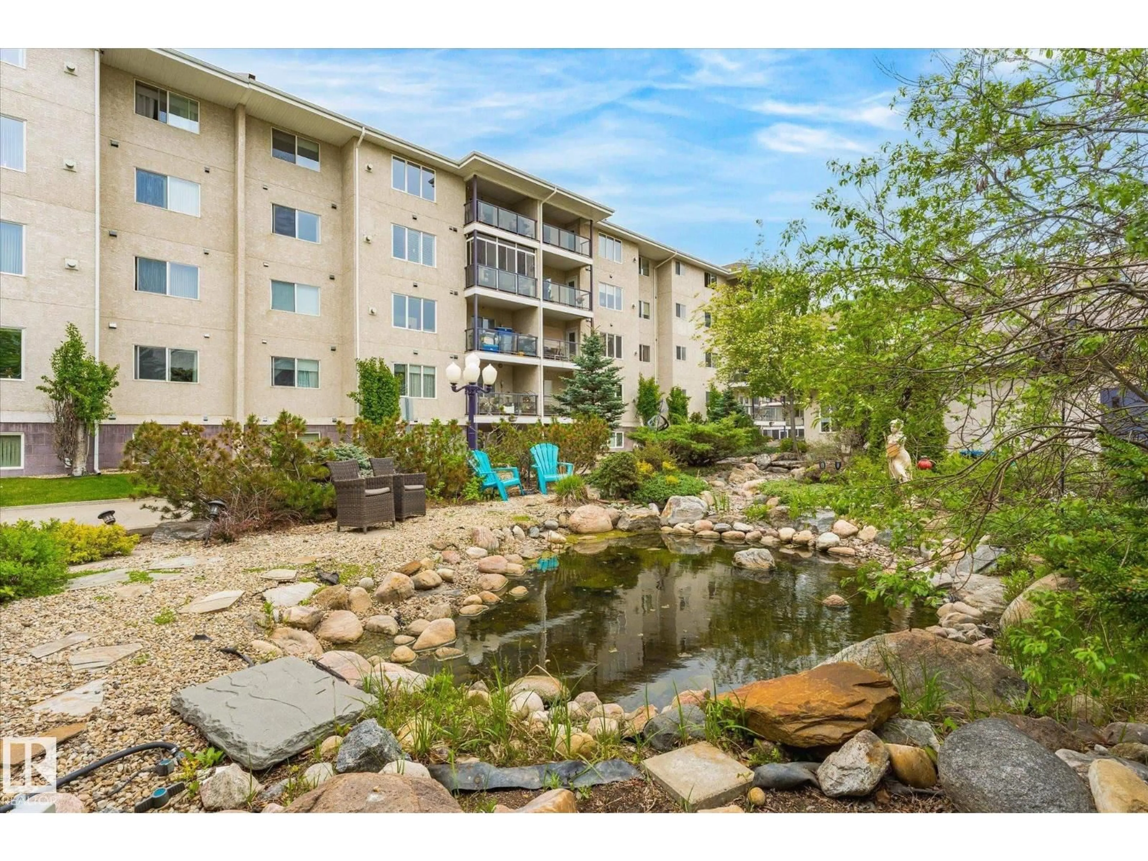 Patio, water/lake/river/ocean view for 261 - 511 YOUVILLE DR, Edmonton Alberta T6L7H3